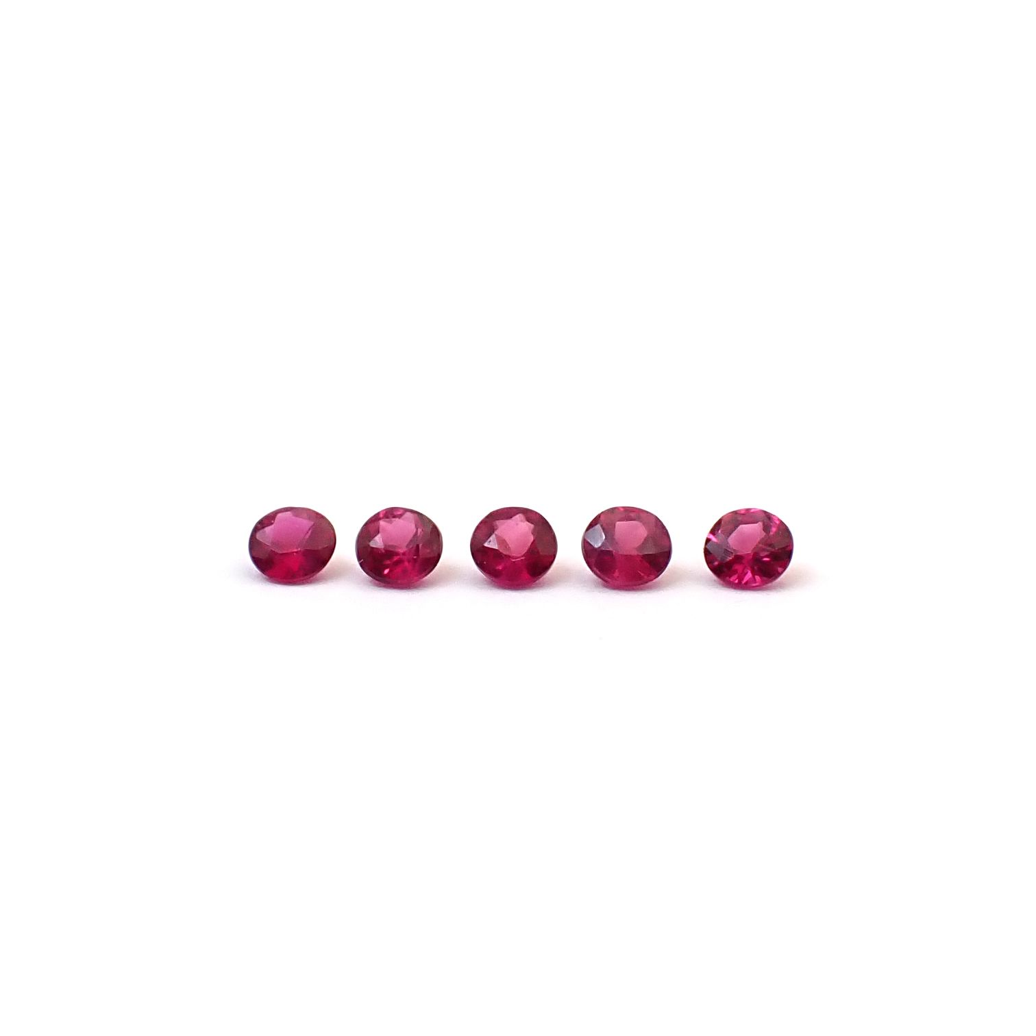 ルビー 5個セット タイ/モザンビーク産 0.28ct(5pcs合計) / 2.2x2.2mm前後 [260532284]