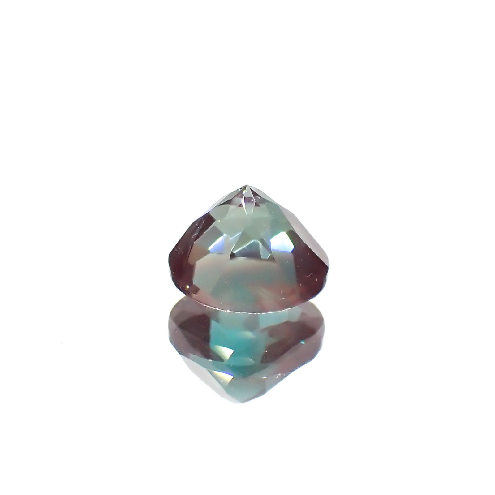 カラーチェンジアンデシン モンゴル産 0.45ct[230421465]4.8x4.8mm前後