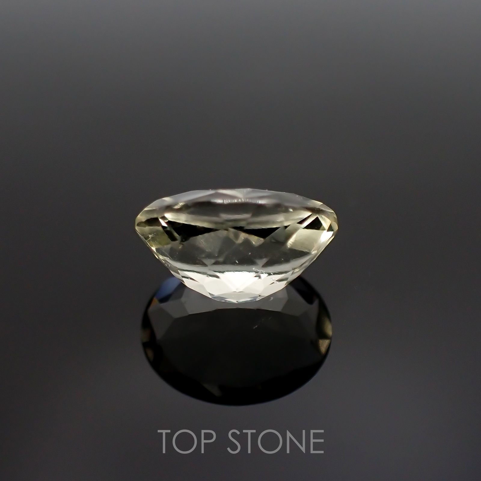 リビアングラス(宝石名インパクトガラス(衝撃溶融ガラス))エジプト・リビア砂漠産 1.92ct 識別済[211213792]10x7.9mm前後