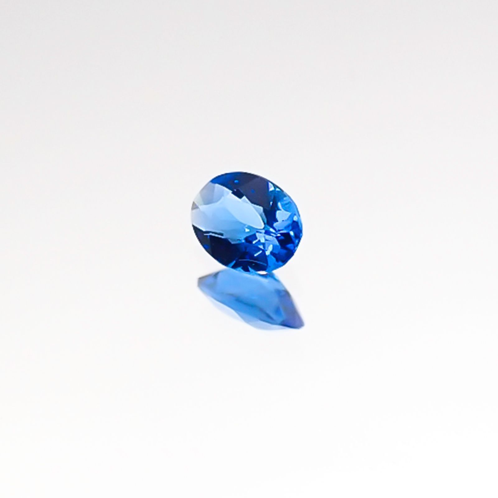 アウイナイト ドイツ産 ルース 0.055ct[20106495]3.1×2.3mm前後