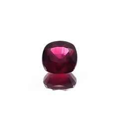 ルビー 非加熱(宝石名ルビー) マダガスカル産 識別済 0.45ct / 4.1x4.1mm前後 [210711735]