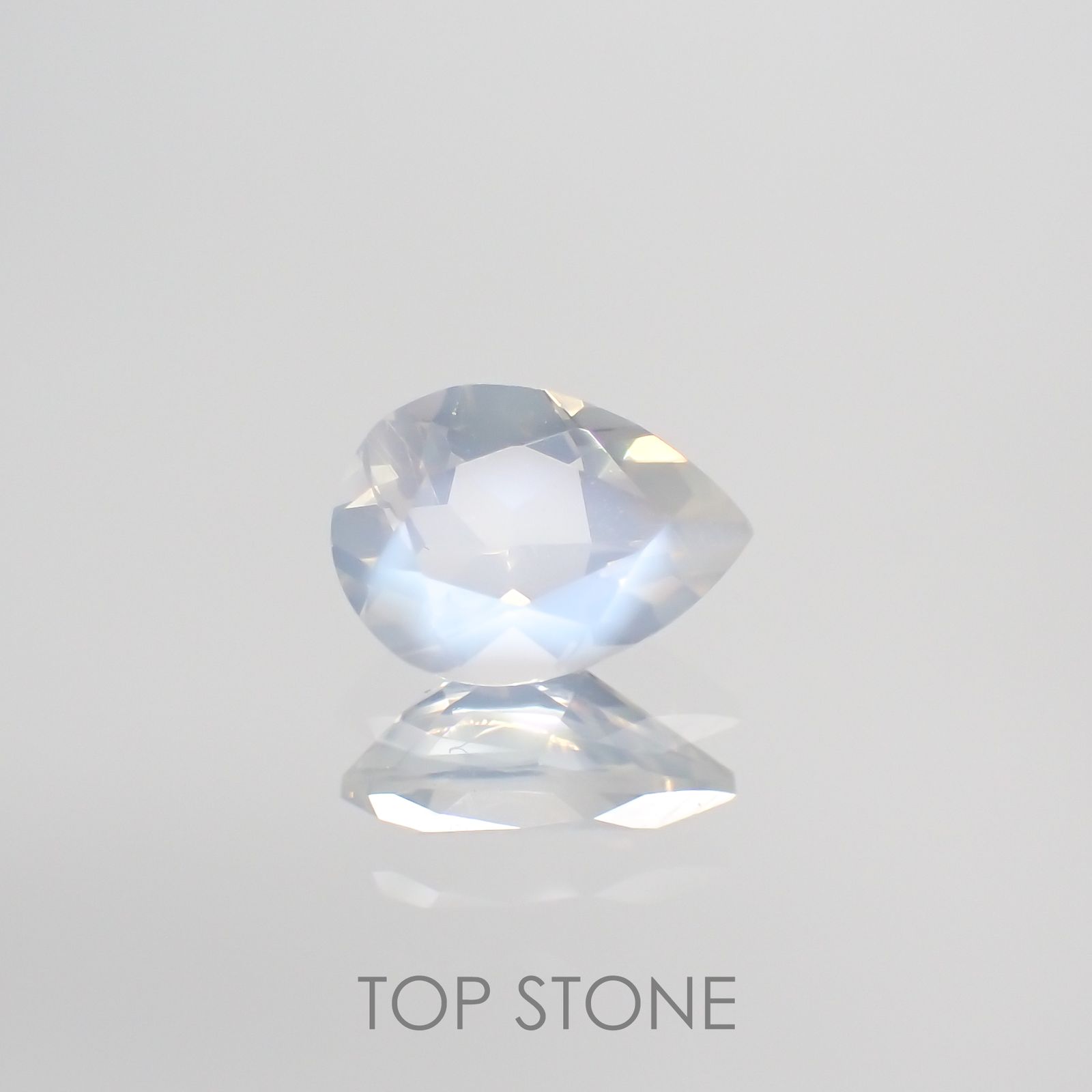 ムーンストーン(宝石名ムーンストーン) インド/スリランカ産 0.55ct 識別済[210912747]6.9×5mm前後