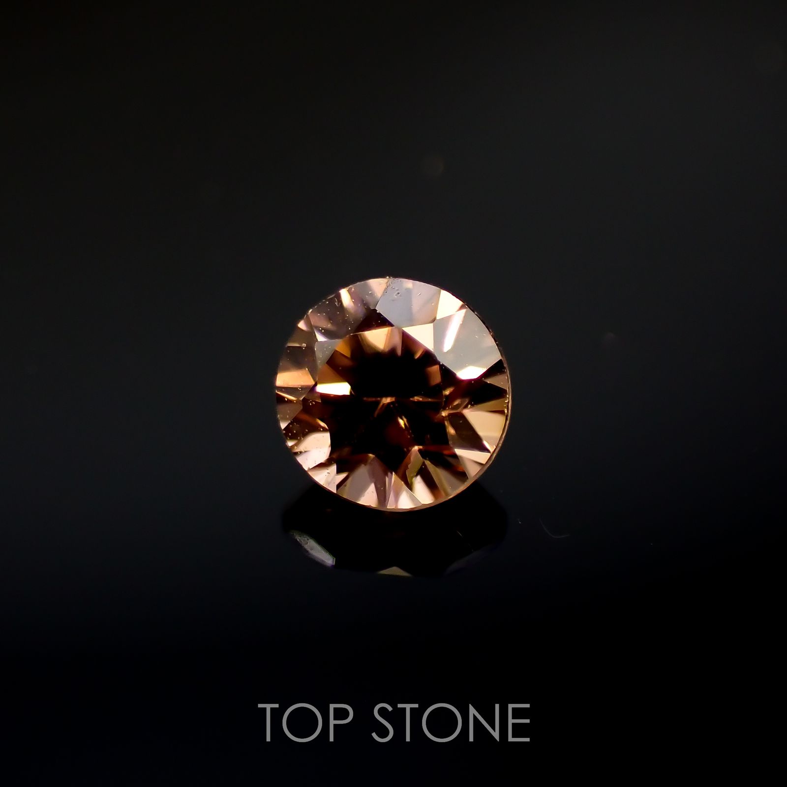 ライトピンクジルコン(宝石名ジルコン)スリランカ/カンボジア産 0.43ct 識別済[220716989]4x4mm前後