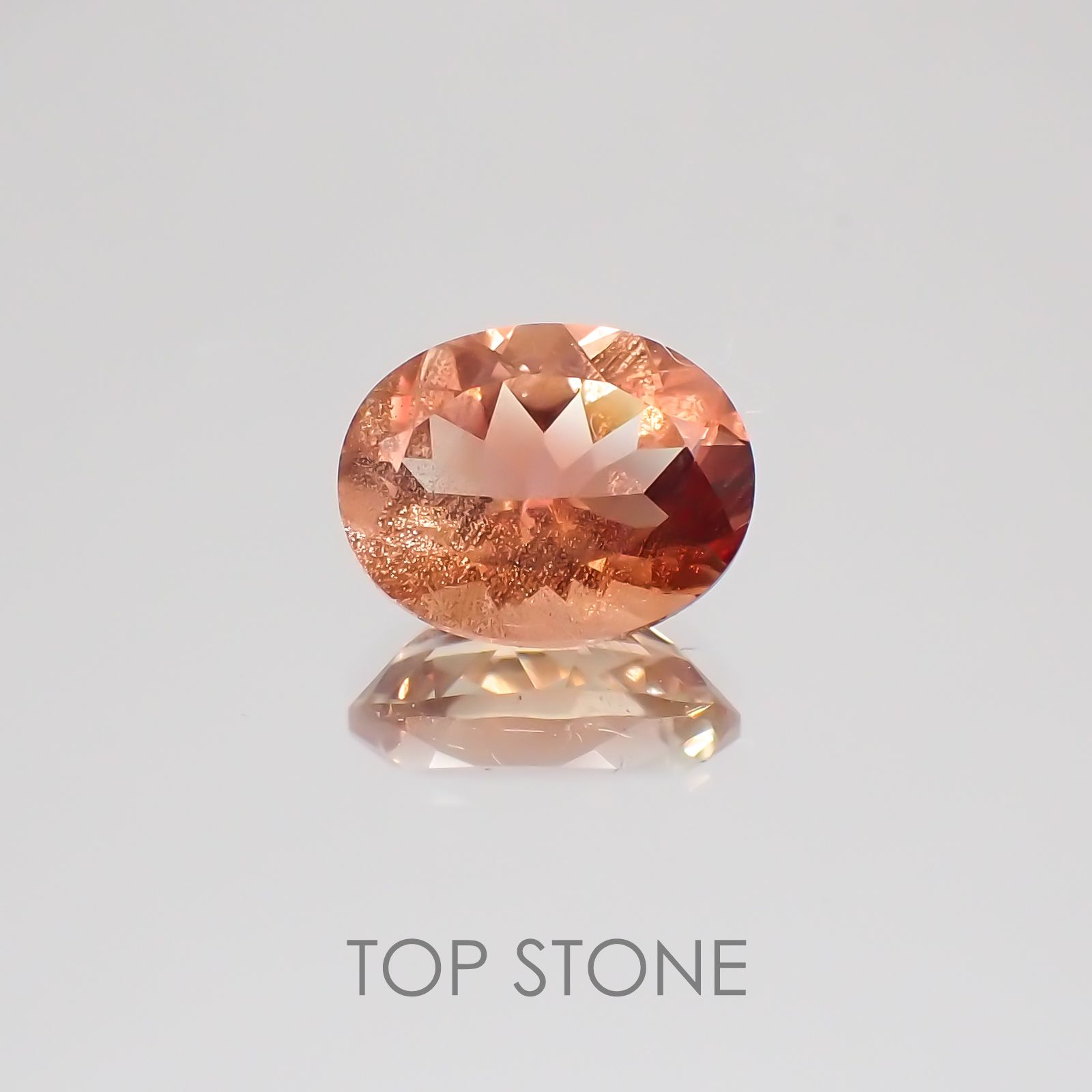 オレゴンサンストーン(宝石名ラブラドライト・サンストーン) アメリカ・オレゴン州産 1.681ct ソ付(彩珠)[21019351]8.9×7.1mm前後