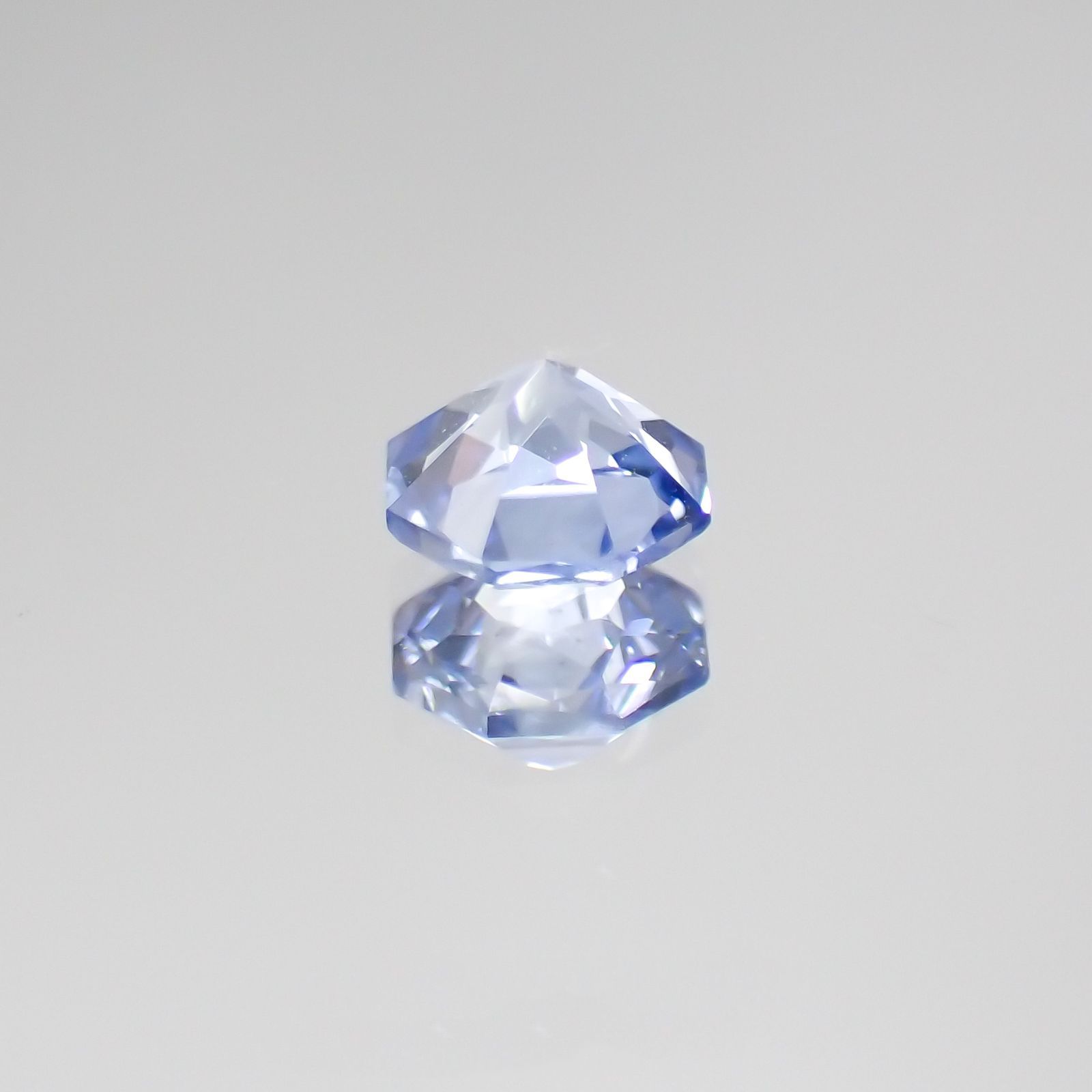 ◇オクタゴンカット◇サファイアSA(宝石名サファイア) マダガスカル産 0.38ct 識別済[210611058]4.1×4mm前後