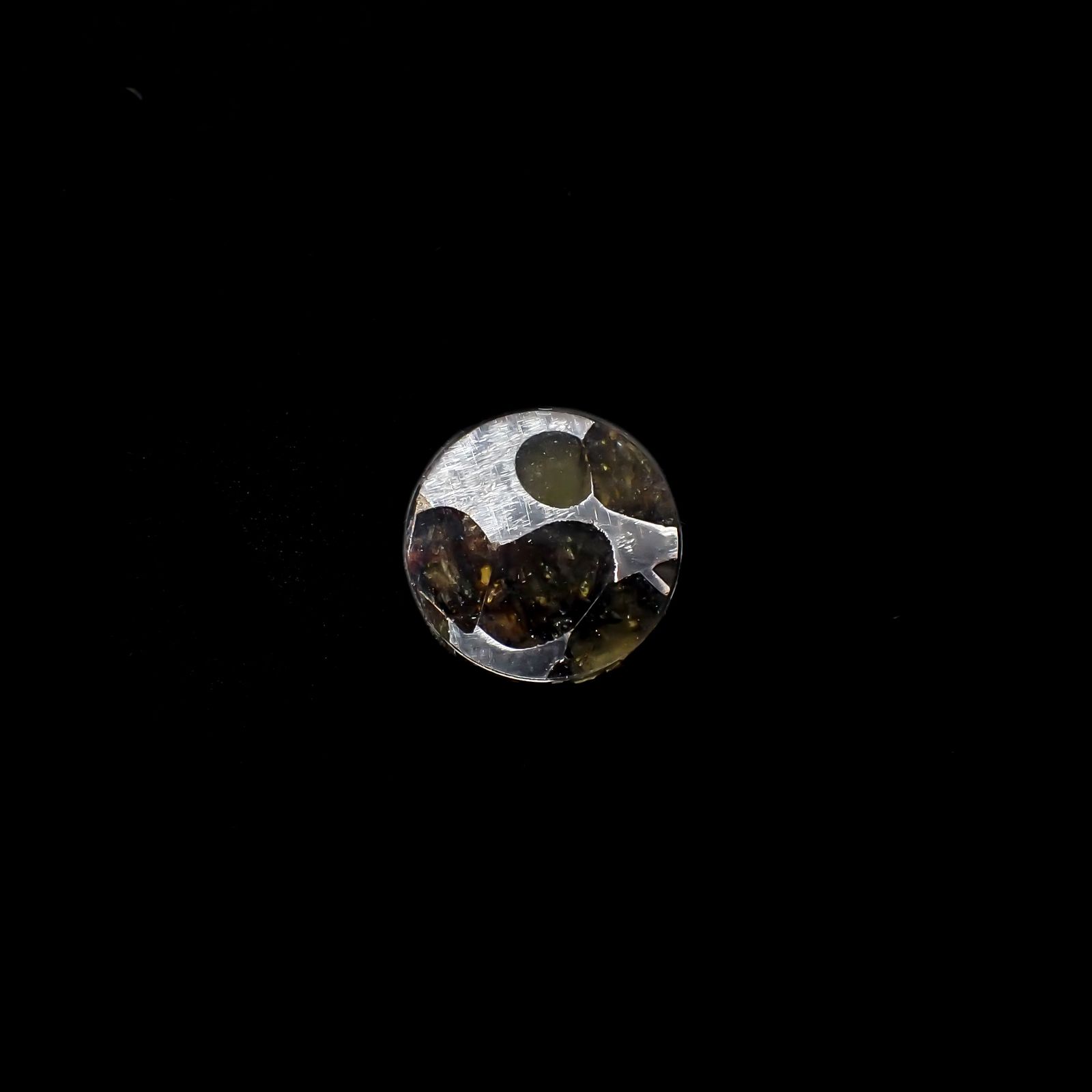 パラサイト隕石Sericho トリプレット 発見地:ケニア 4.87ct[240125712]12.1x12mm前後