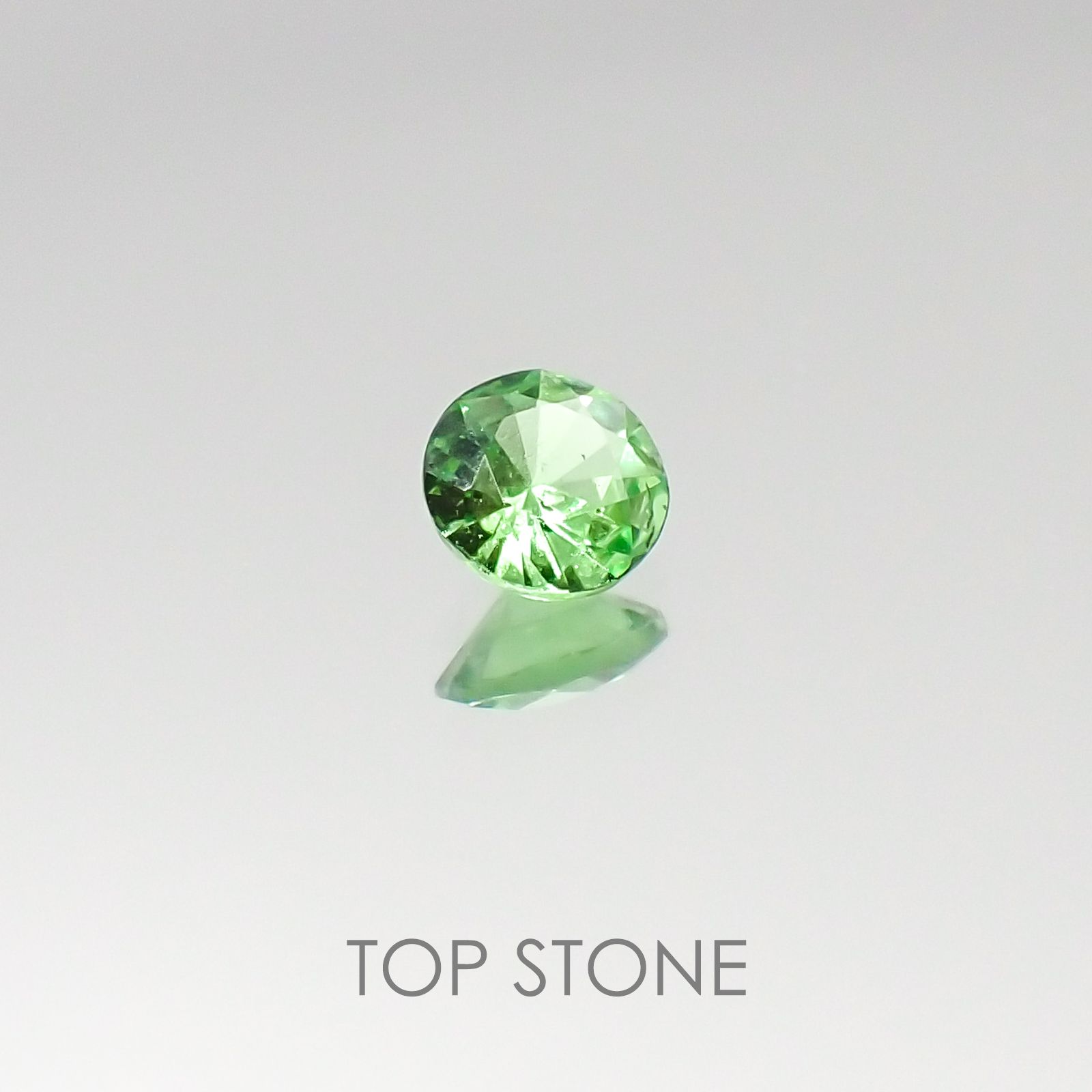 ミントガーネット タンザニア産 ルース 0.25ct[5522]4×4mm前後