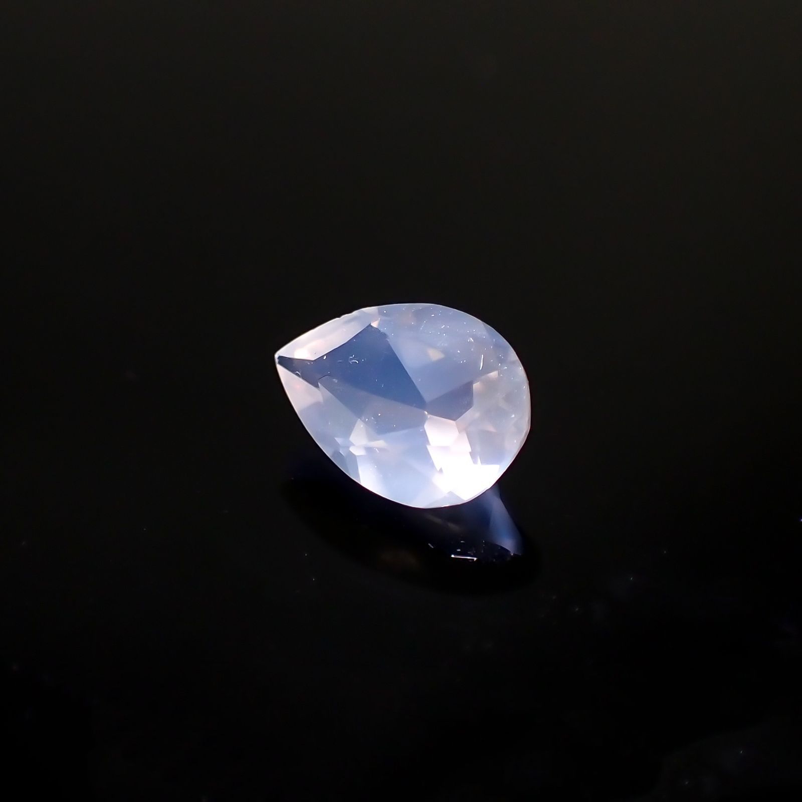 ムーンストーン(宝石名ムーンストーン)インド/スリランカ産 0.53ct 識別済[220515803]7x4.9mm前後
