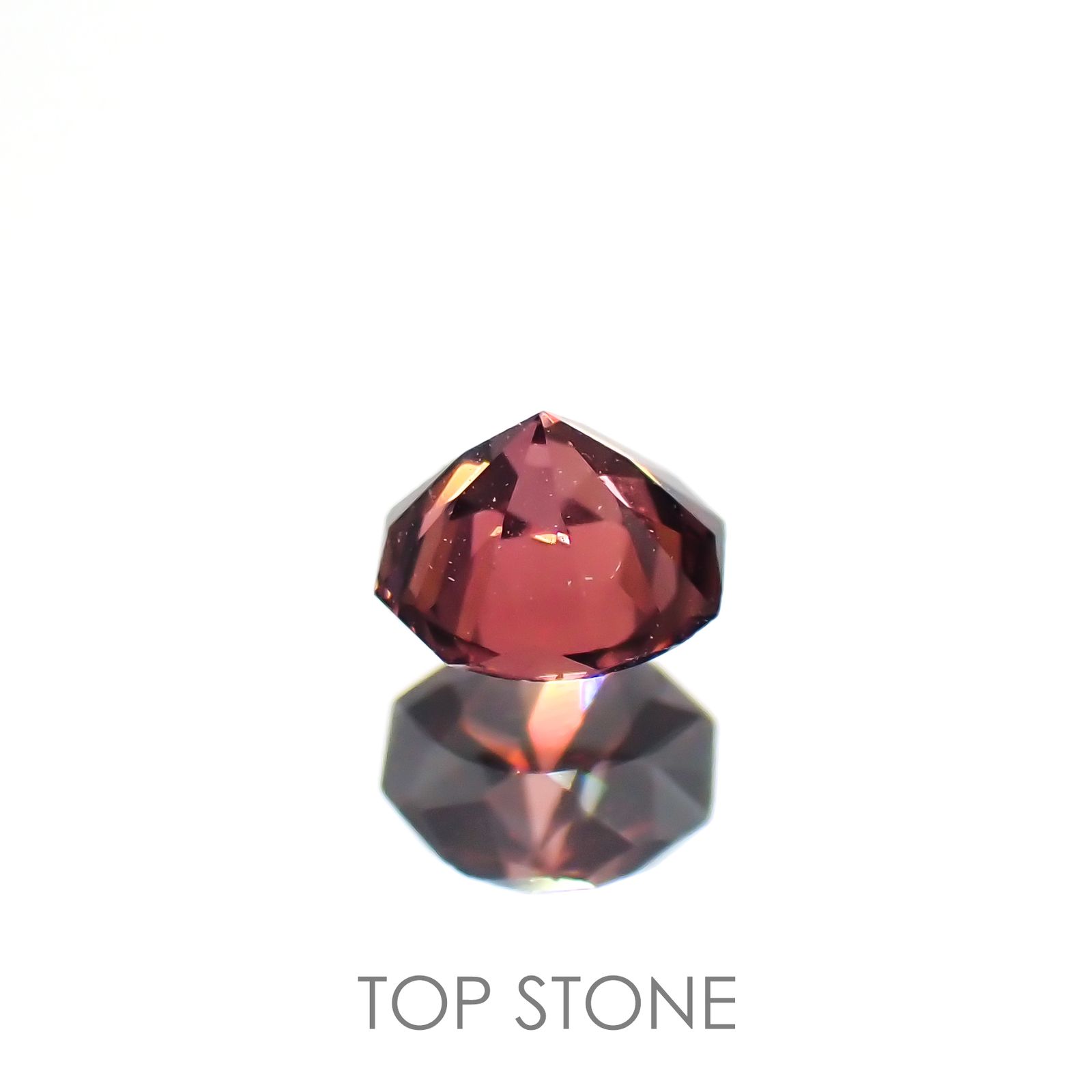 ◇オクタゴンカット◇ピンクジルコン(宝石名ジルコン)スリランカ/カンボジア産 0.36ct 識別済[220114928]3.8x3.8mm前後