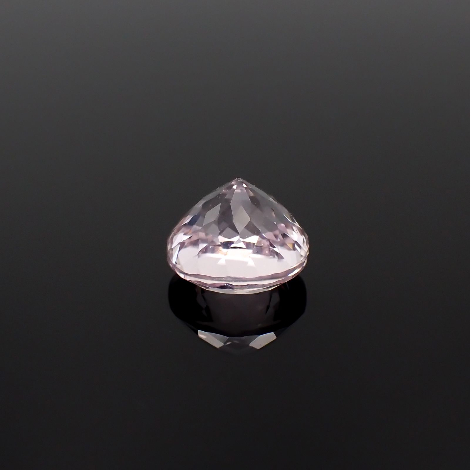 クンツァイト アフガニスタン産 2.57ct[231124355]8.1x8mm前後
