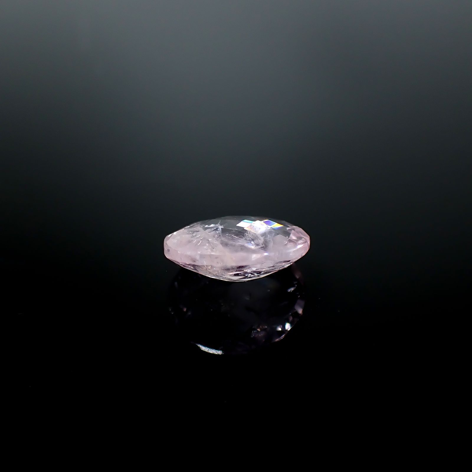 ◇チェッカーカット◇モルガナイト ブラジル産 5.26ct [250730871]13.3x11.3mm前後
