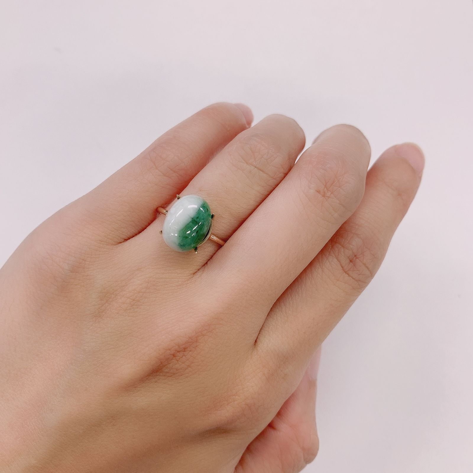 マトリックスエメラルド(エメラルドインクォーツ/フェルドスパー) ブラジル産 4.15ct[210812263]11.9×8.7mm前後