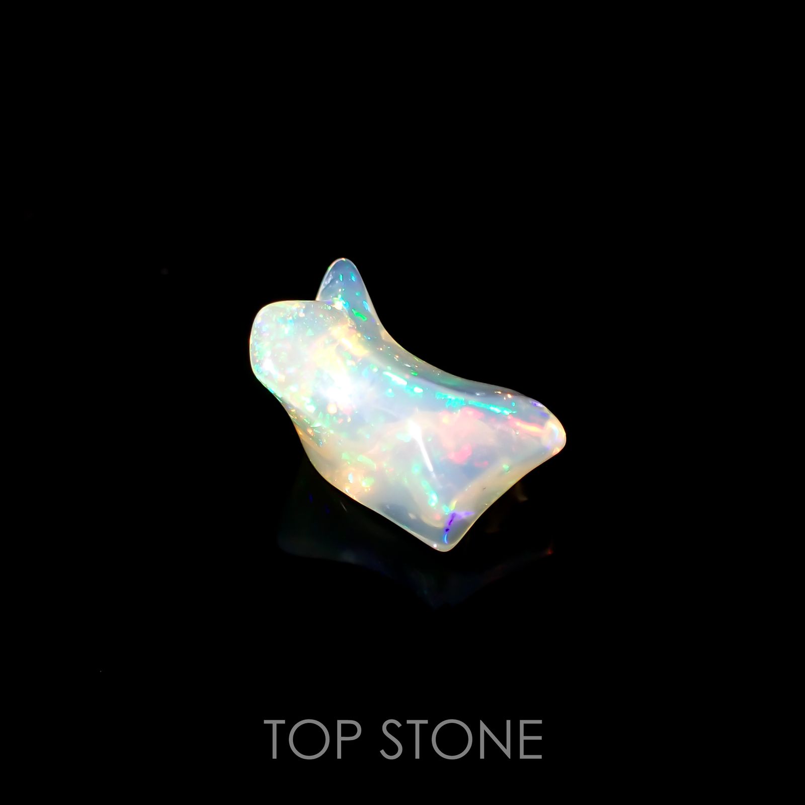 ◇バロック型◇エチオピアオパール(宝石名オパール) エチオピア産 3.47ct 識別済[210813172]14×8.7mm前後