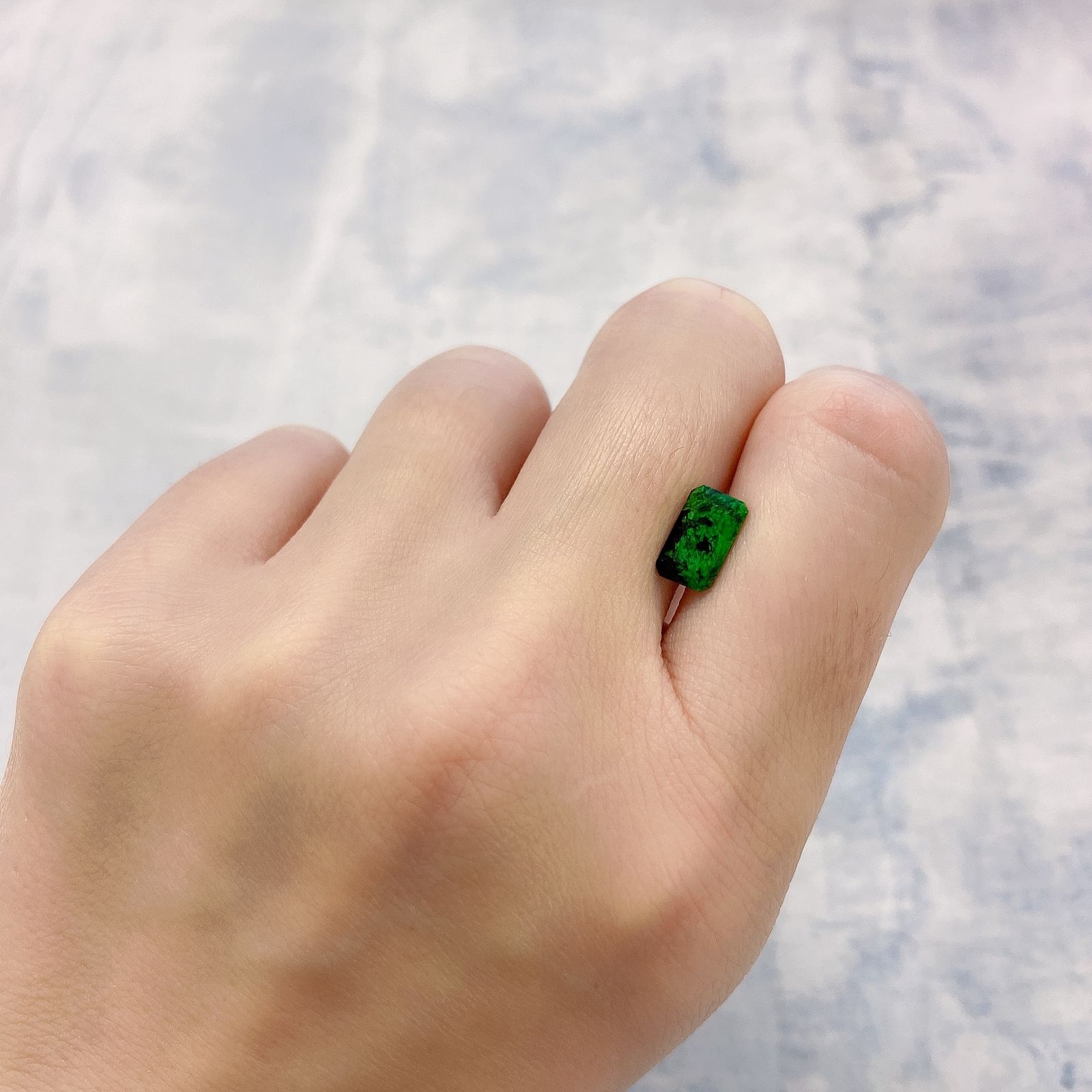 モーシッシ ビルマ産 1.21ct[220114187]8.8x5.3mm前後