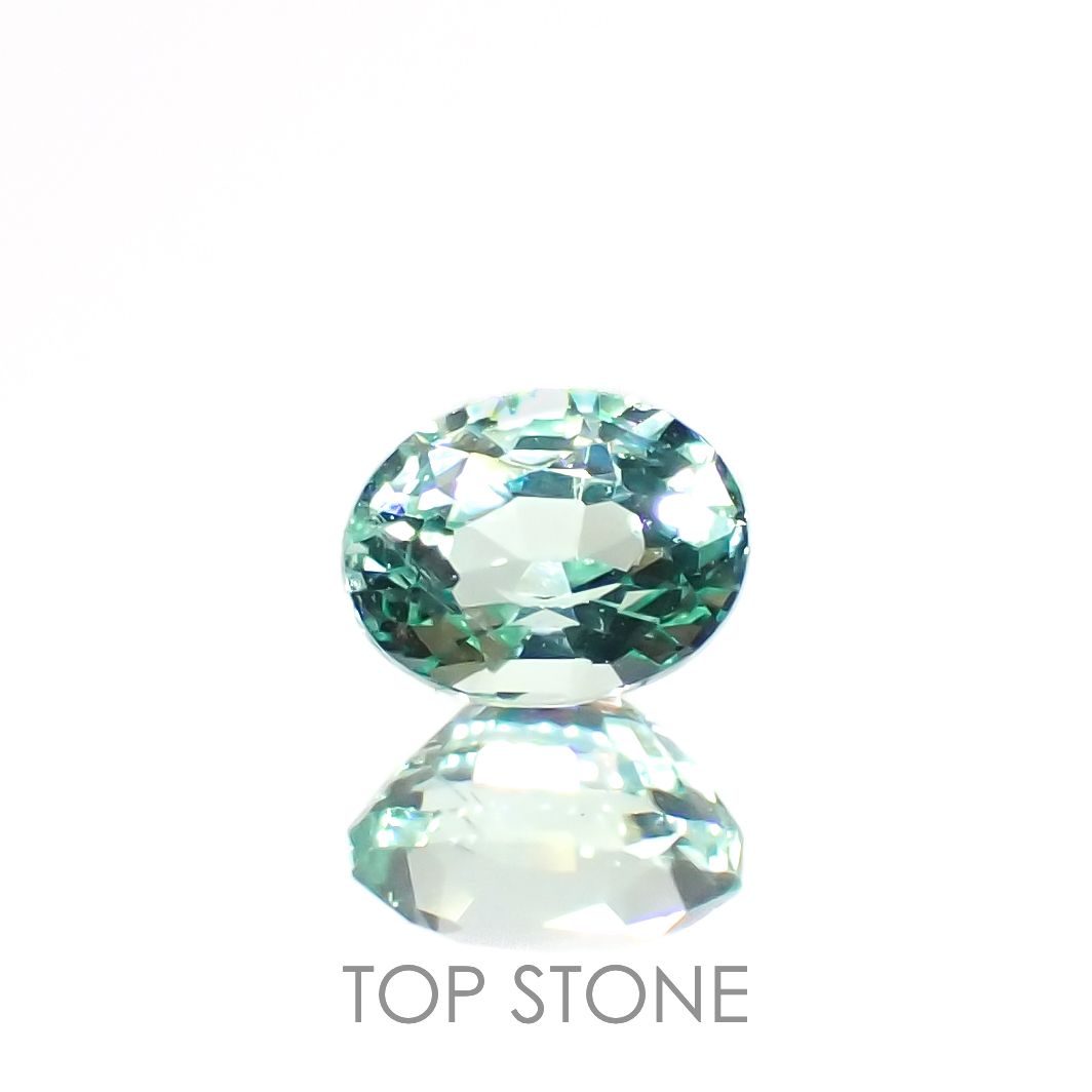 パステルカラーエメラルド ザンビア産 0.21ct[230119960]4.1x3.1mm前後