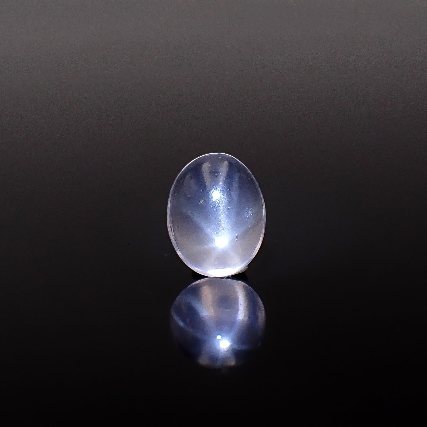 スターローズクォーツ マダガスカル産 3.33ct / 11.3x8.9mm前後 [250730818]