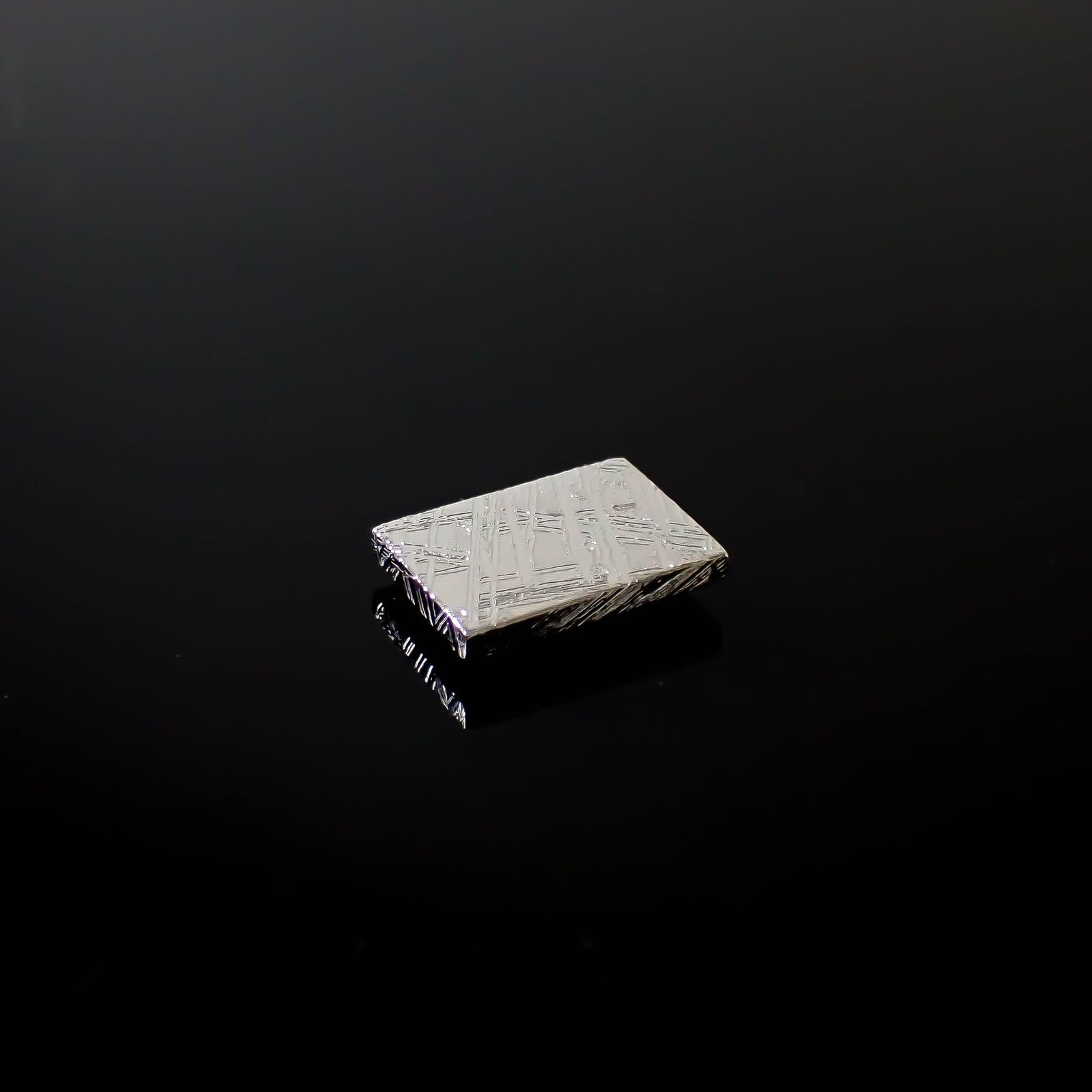 ムオニナルスタ隕石 発見地:スウェーデン 11.98ct[240125785]13.8x9.9mm前後