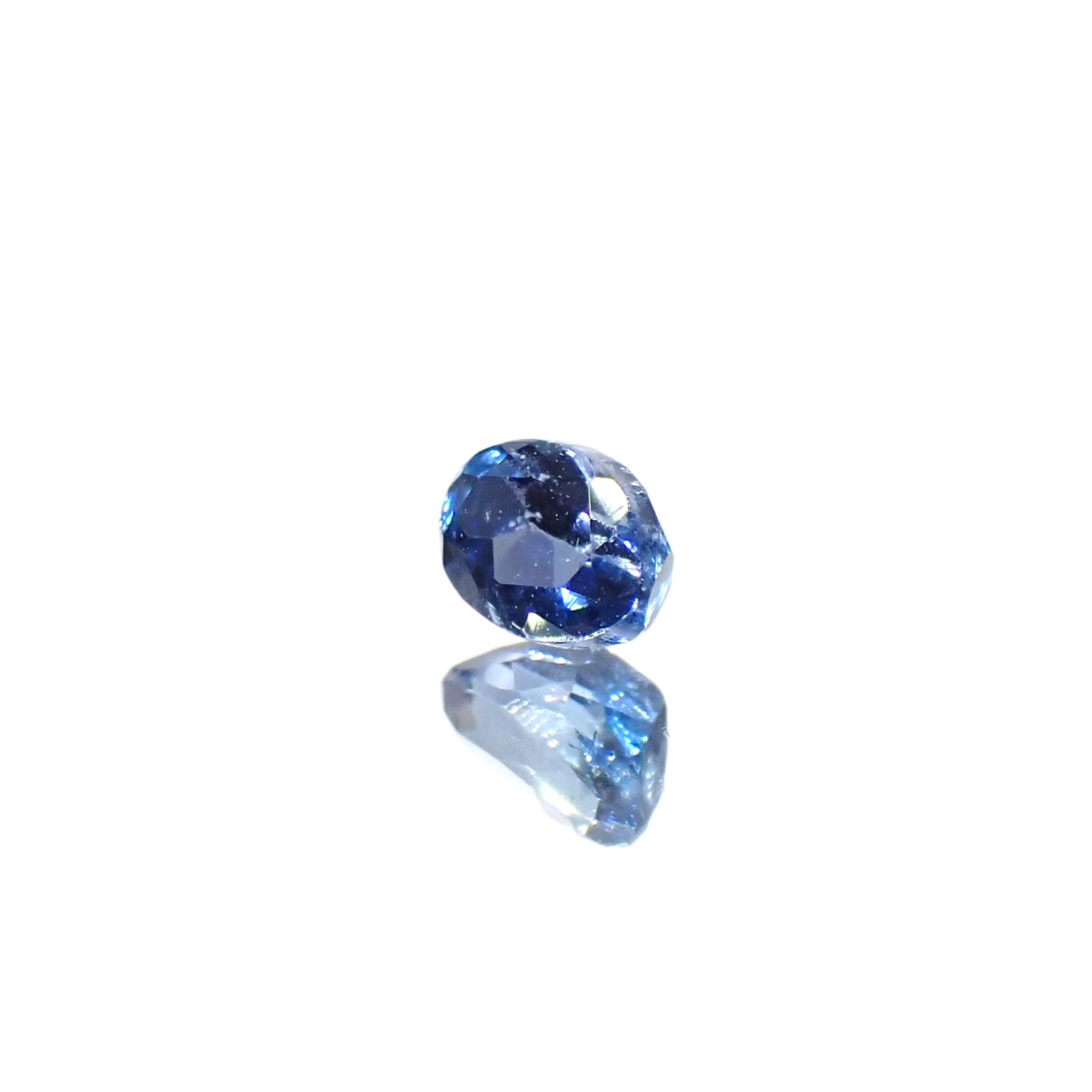 タトゥーアクアマリン ブラジル・ミナスジェライス州タトゥー鉱山産 0.19ct[240427175]4x2.9mm前後