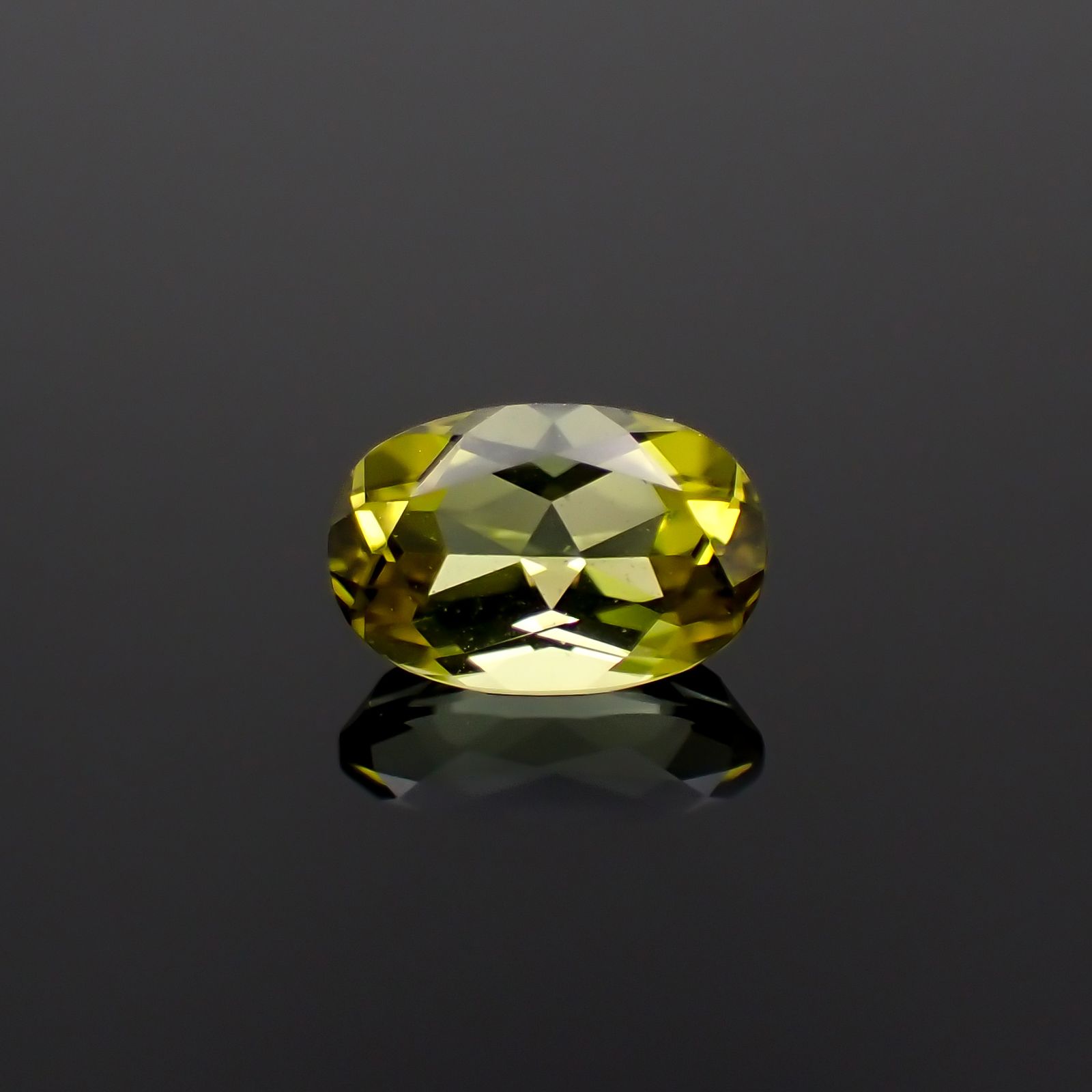 カナリートルマリン ザンビア・カナリー鉱山産 0.50ct[230823143]6x4mm前後