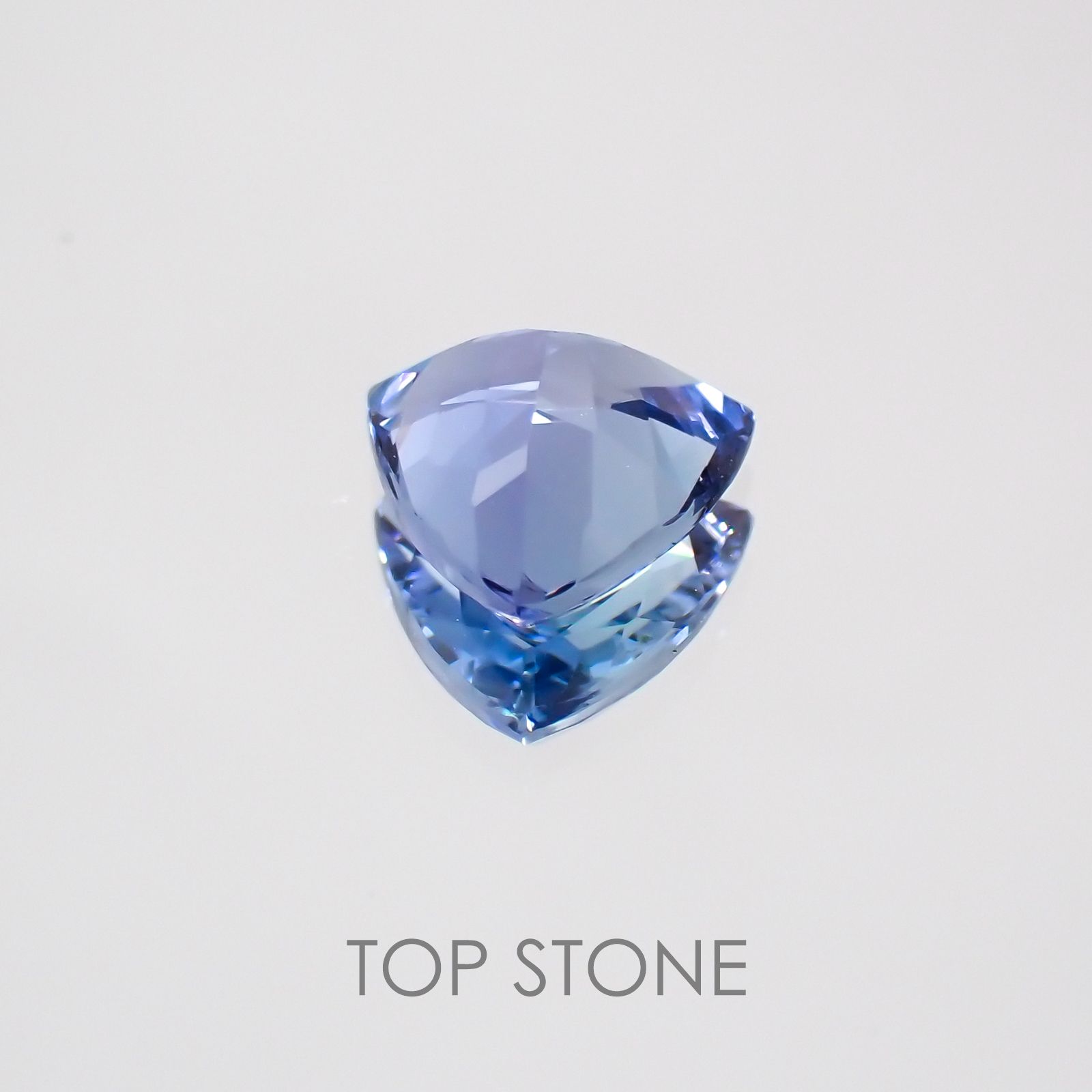 バイカラータンザナイト タンザニア産 ルース 1.07ct[210310100]7×7mm前後