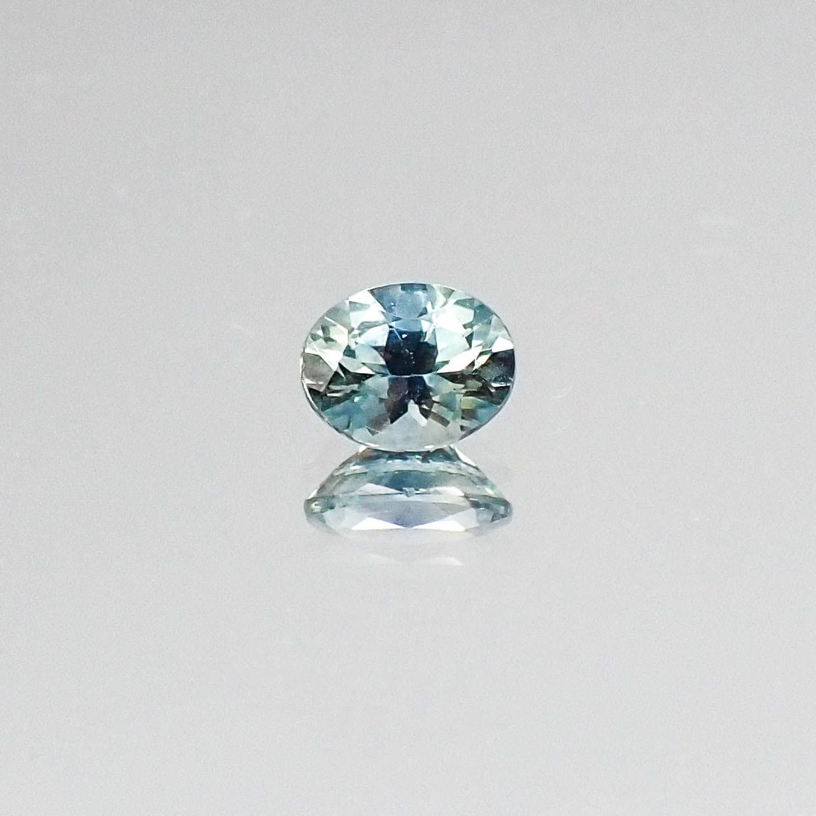 モンタナサファイア アメリカ産 ルース 0.40ct[20073895]4.9×3.8mm前後