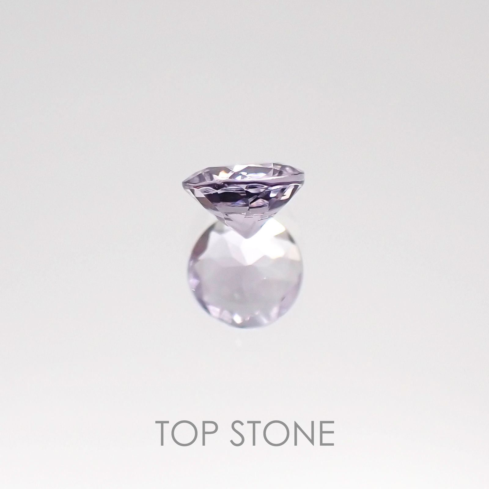 ラベンダースピネル スリランカ産 ルース 0.19ct[20106644]3.9×3.9mm前後