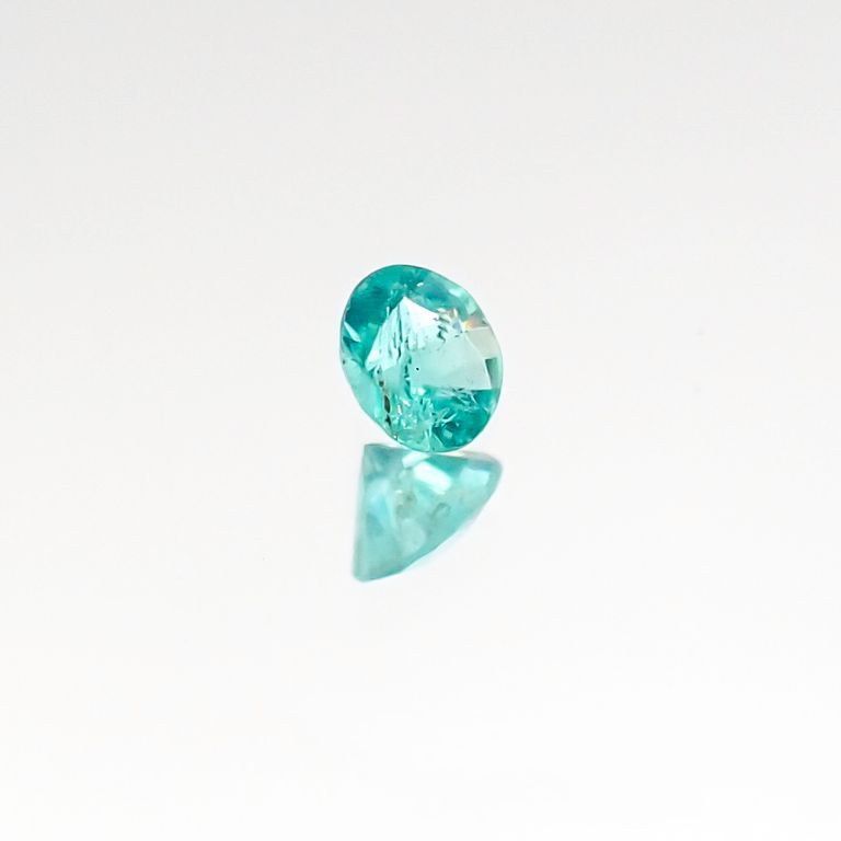 パライバトルマリン ブラジル産 ルース 0.06ct[20106436]2.4×2.4mm前後