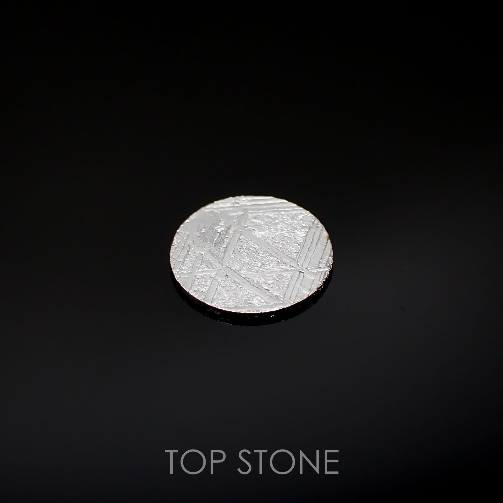 ムオニナルスタ隕石 発見地：スウェーデン 1.69ct[220115610]9.9x9.9mm前後