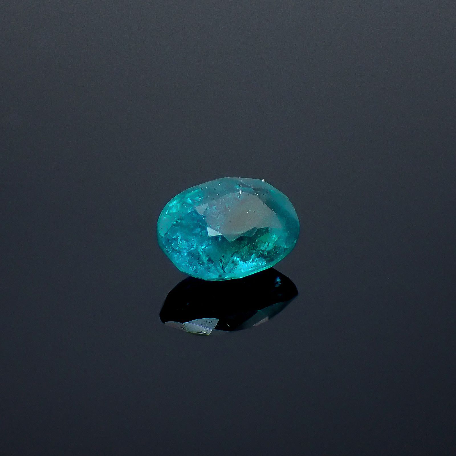 パライバトルマリン(宝石名トルマリン/別名パライバ・トルマリン)エチオピア産 GIA鑑付 0.54ct / 5.76x4.46mm前後 [260933197]