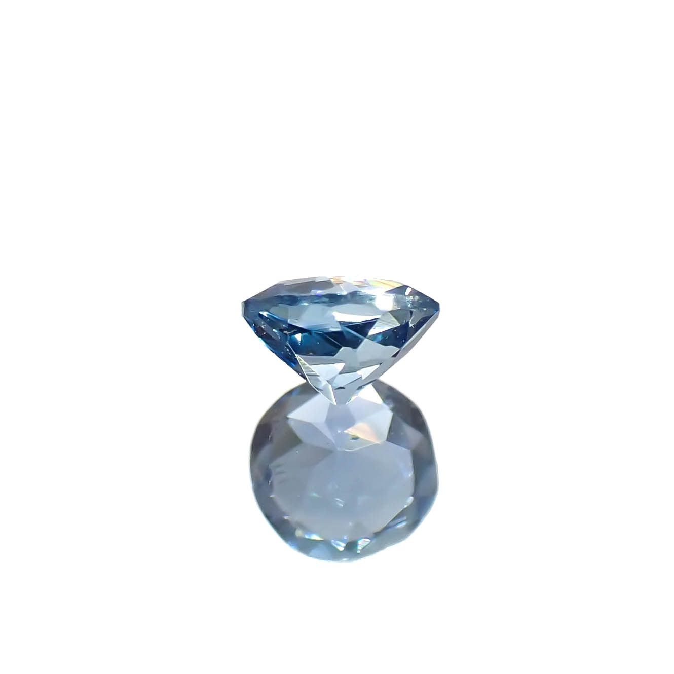 サンタマリアアクアマリン(宝石名アクアマリン)ブラジル産 0.18ct 識別済[240226026]3.7x3.7mm前後