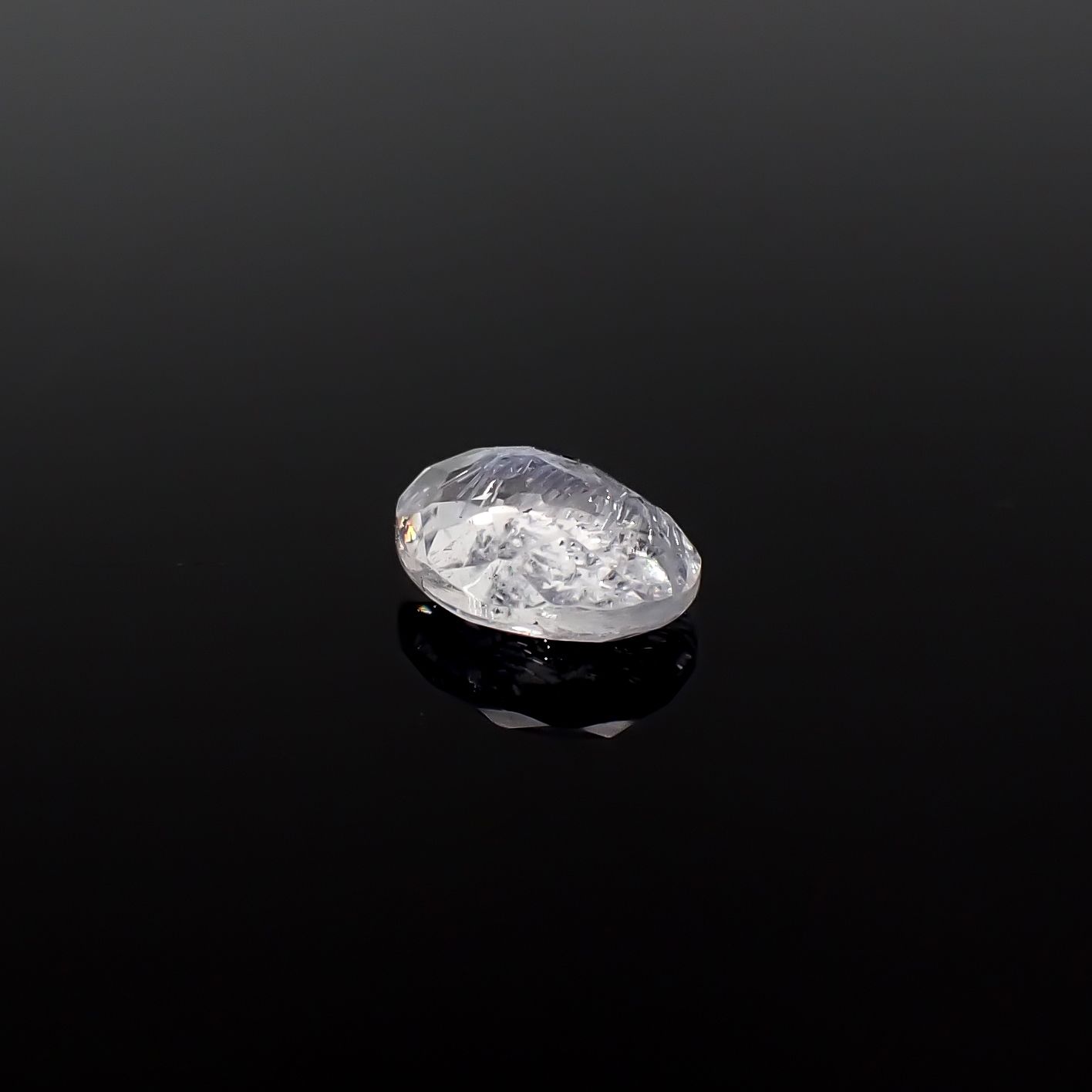 デュモルチェライトインクォーツ ブラジル産 0.74ct / 6.8x5.5mm前後 [260331855]