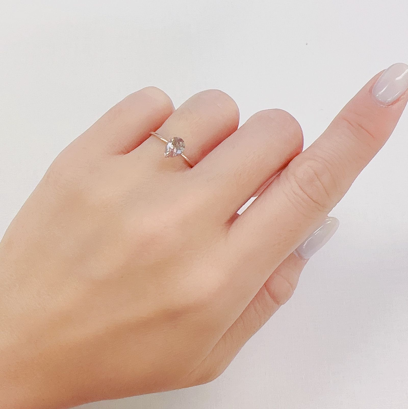 バイカラーオレゴンサンストーン(宝石名バイカラー・ラブラドライト)アメリカ・オレゴン州産 0.65ct 識別済[230722720]7x5.1mm前後