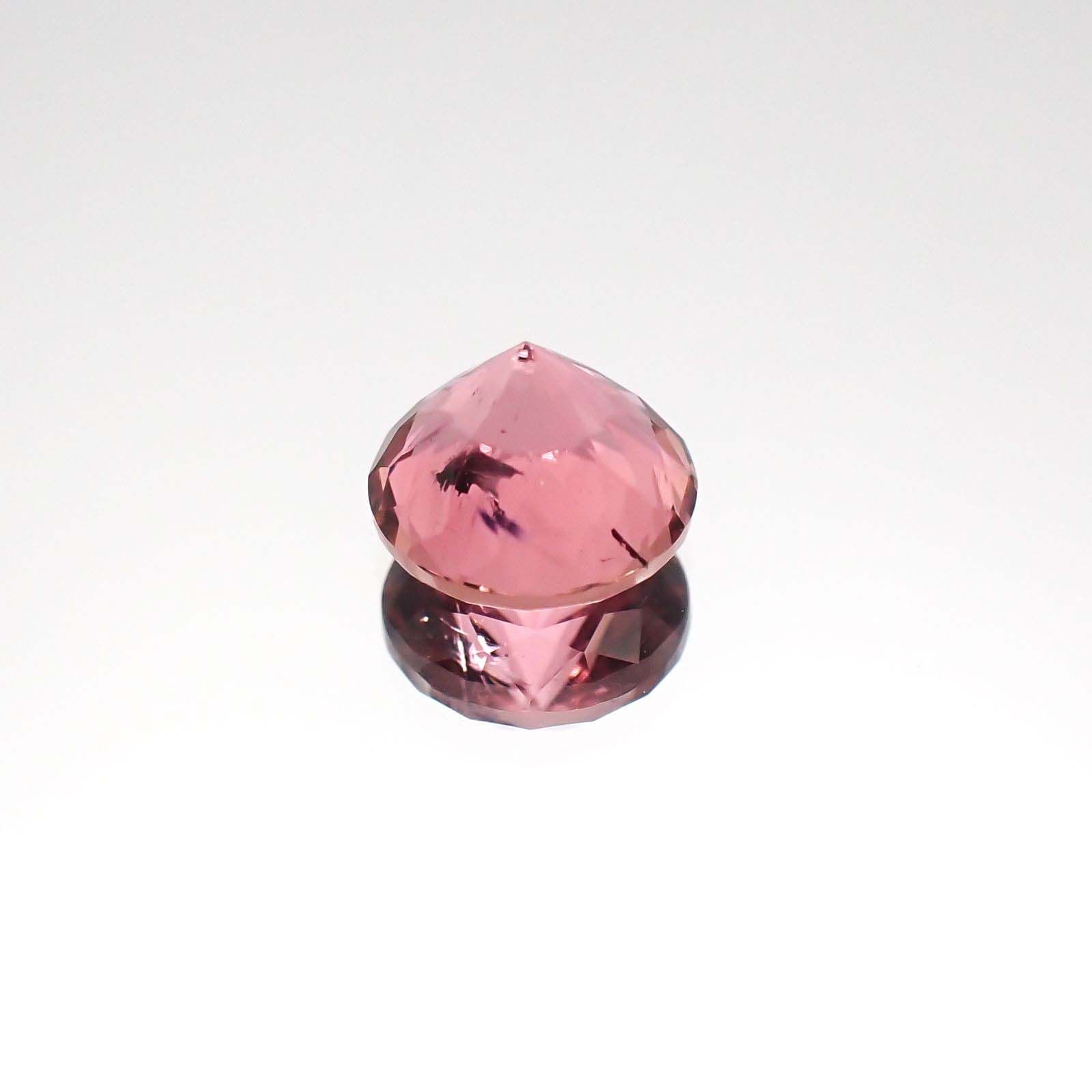 ピンクトルマリン(宝石名ピンク・トルマリン)ナイジェリア産 1.339ct ソ付(彩珠)[230722945]7x6.9mm前後
