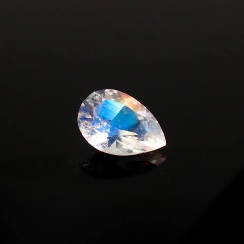 レインボームーンストーン(宝石名ラブラドライト)タンザニア産 0.75ct 識別済[230321267]7.8x5.3mm前後