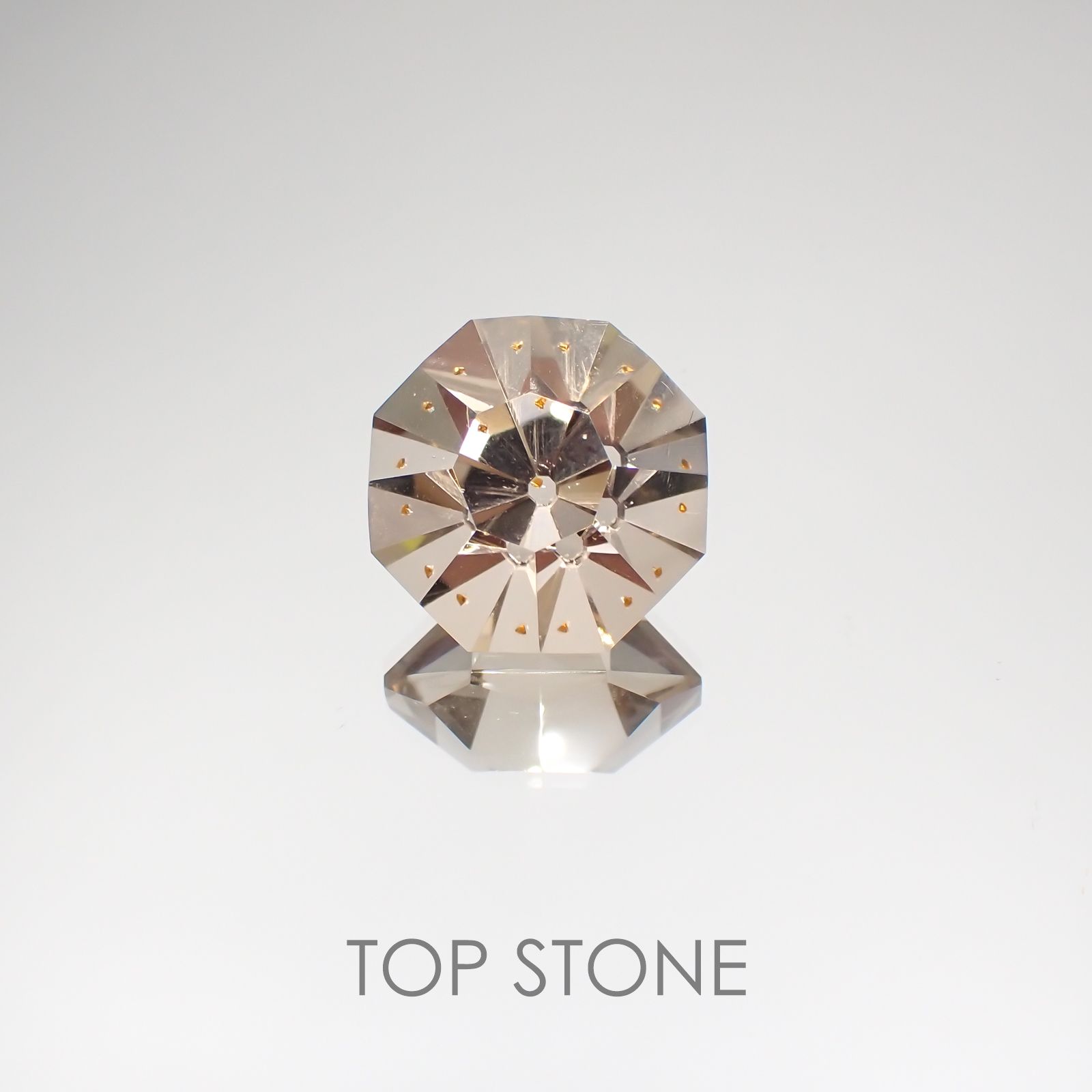 ◇オクタゴンカット◇ガーネットインスモーキークォーツ ブラジル産 ルース 17.37ct[210410527]16.3×16.2mm前後
