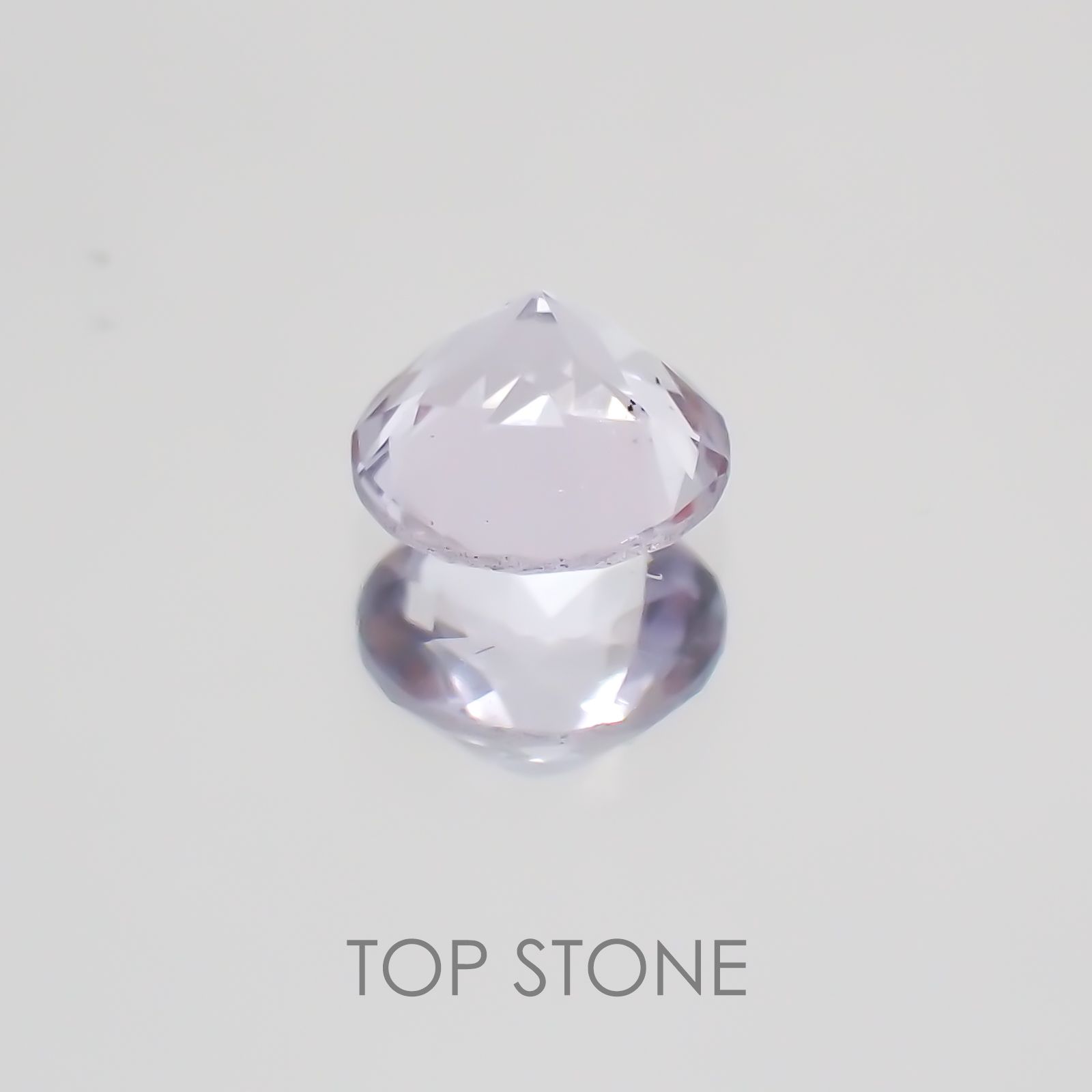 パープルスキャポライト(マリアライト) スリランカ産 ルース 0.21ct[21019561]4.2×4.2mm前後
