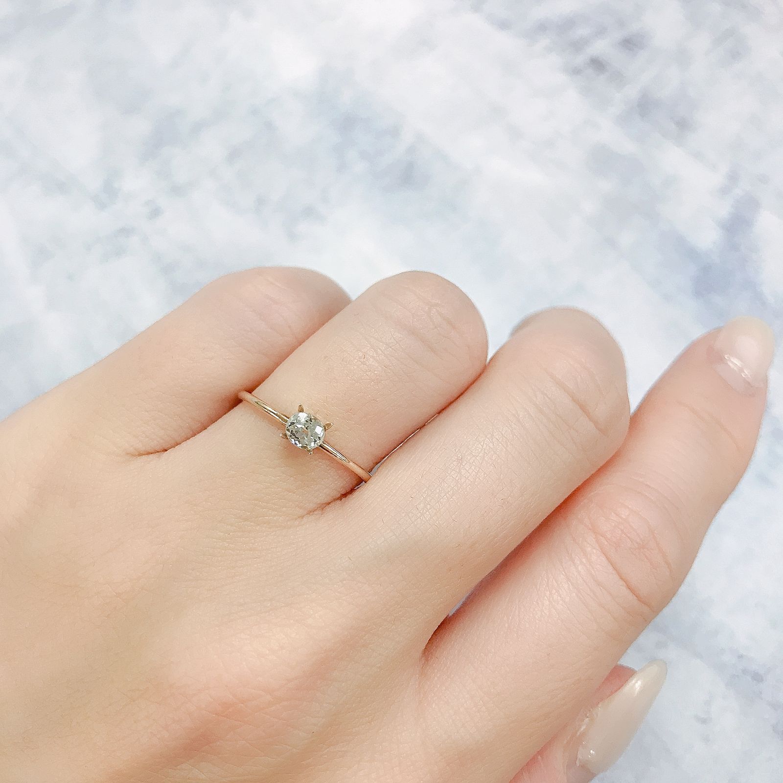 リューコガーネット(宝石名ホワイト グロッシュラー・ガーネット)ビルマ産 0.32ct 識別済[220616317]4.1x3.6mm前後