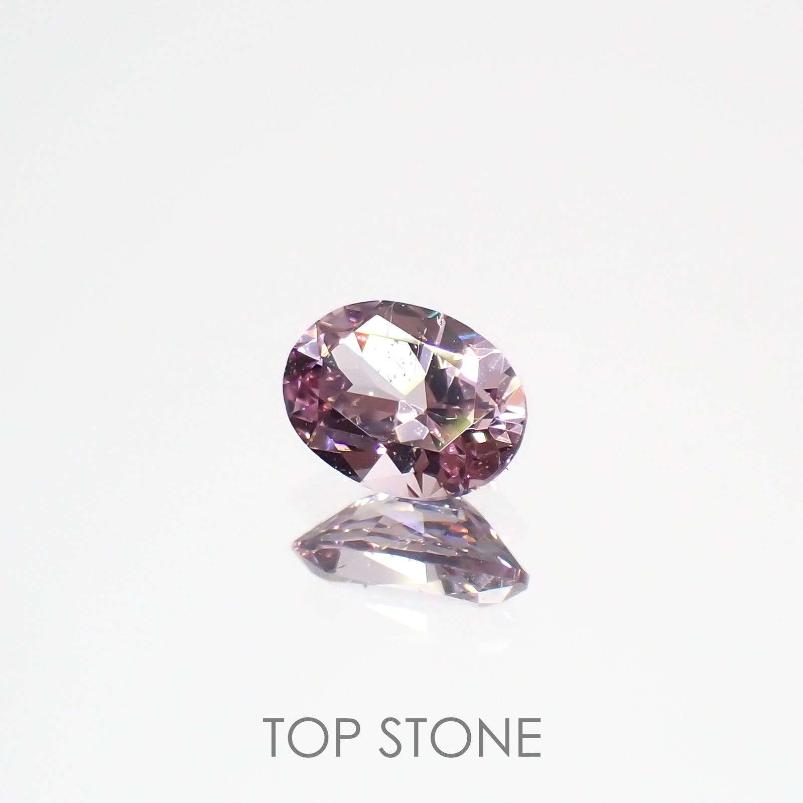 カラーシフトマラヤガーネット(宝石名ガーネット)タンザニア産 0.18ct 識別済[220616426]4x3mm前後