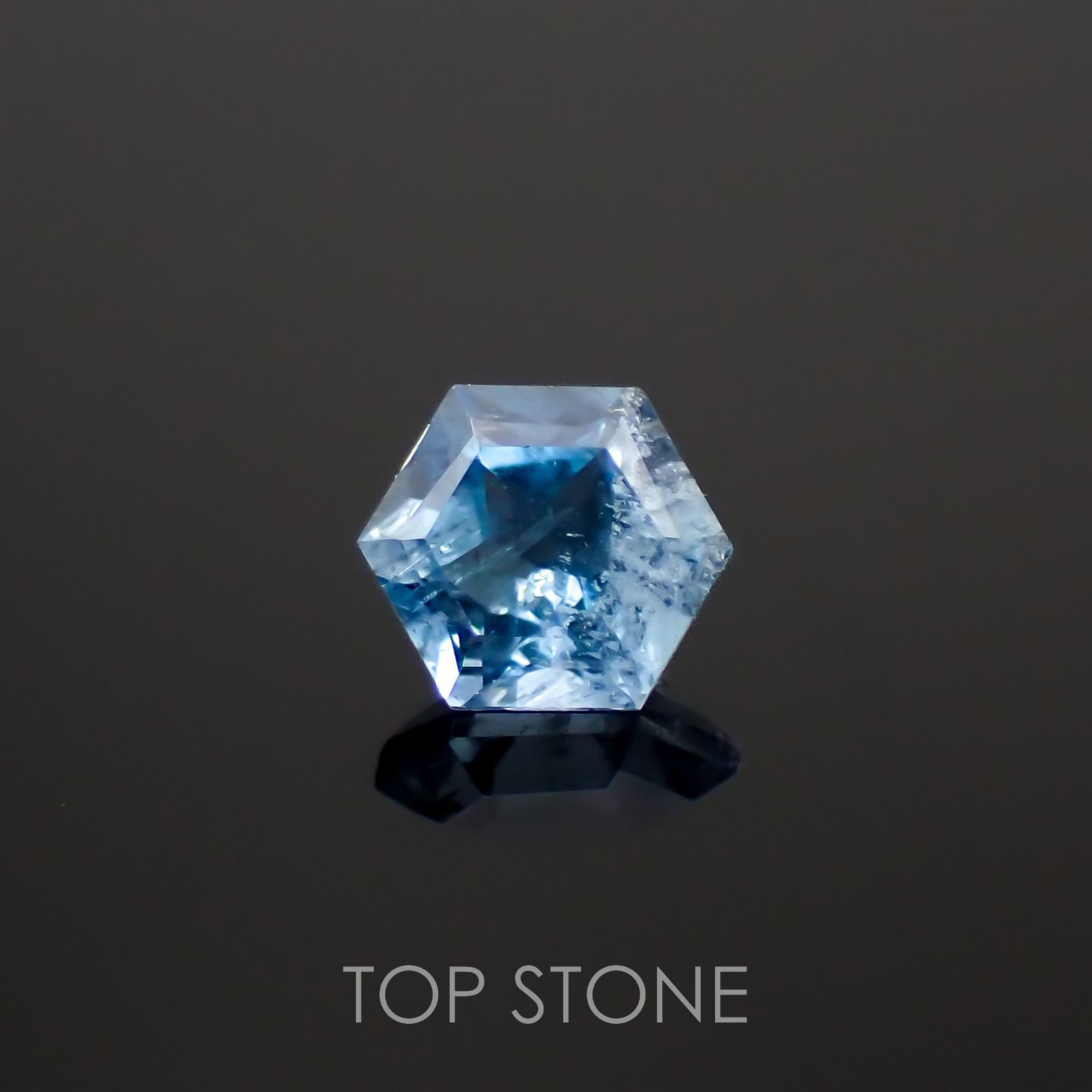 ◇ヘキサゴンカット◇サンタマリアアクアマリン ブラジル産 0.43ct[230119919]4.7x4.6mm前後
