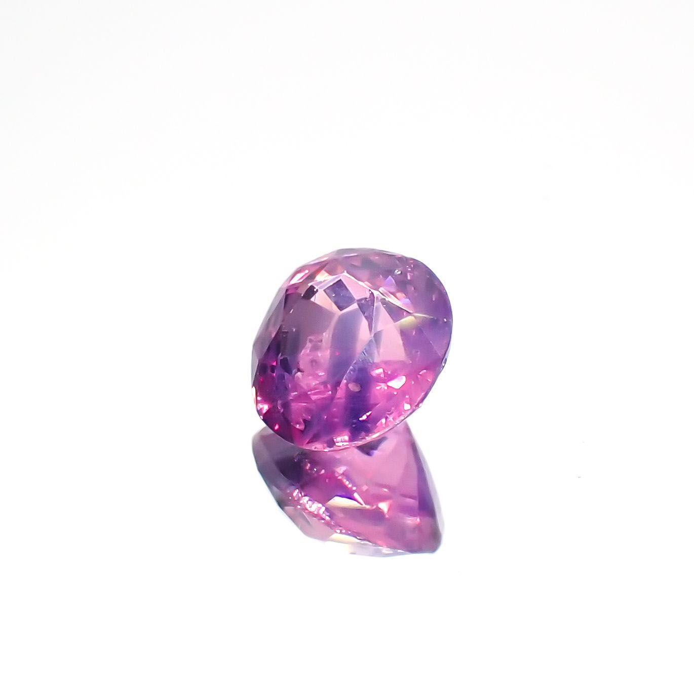 シルキーピンクサファイア 非加熱 ベトナム産 0.62ct[230119849]5x4.9mm前後