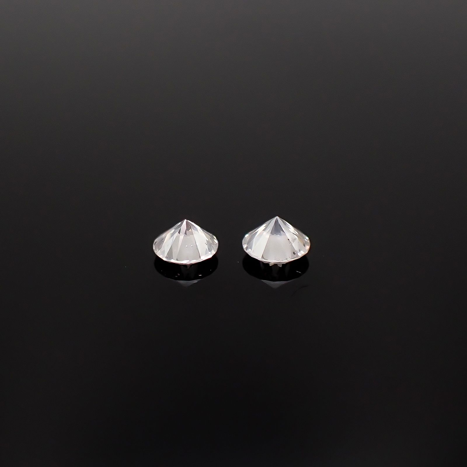 ◇ペアセット◇シルキーダイヤモンド 0.18ct(2pcs合計) / 2.8-2.9x2.8-2.9mm前後 [260431961]
