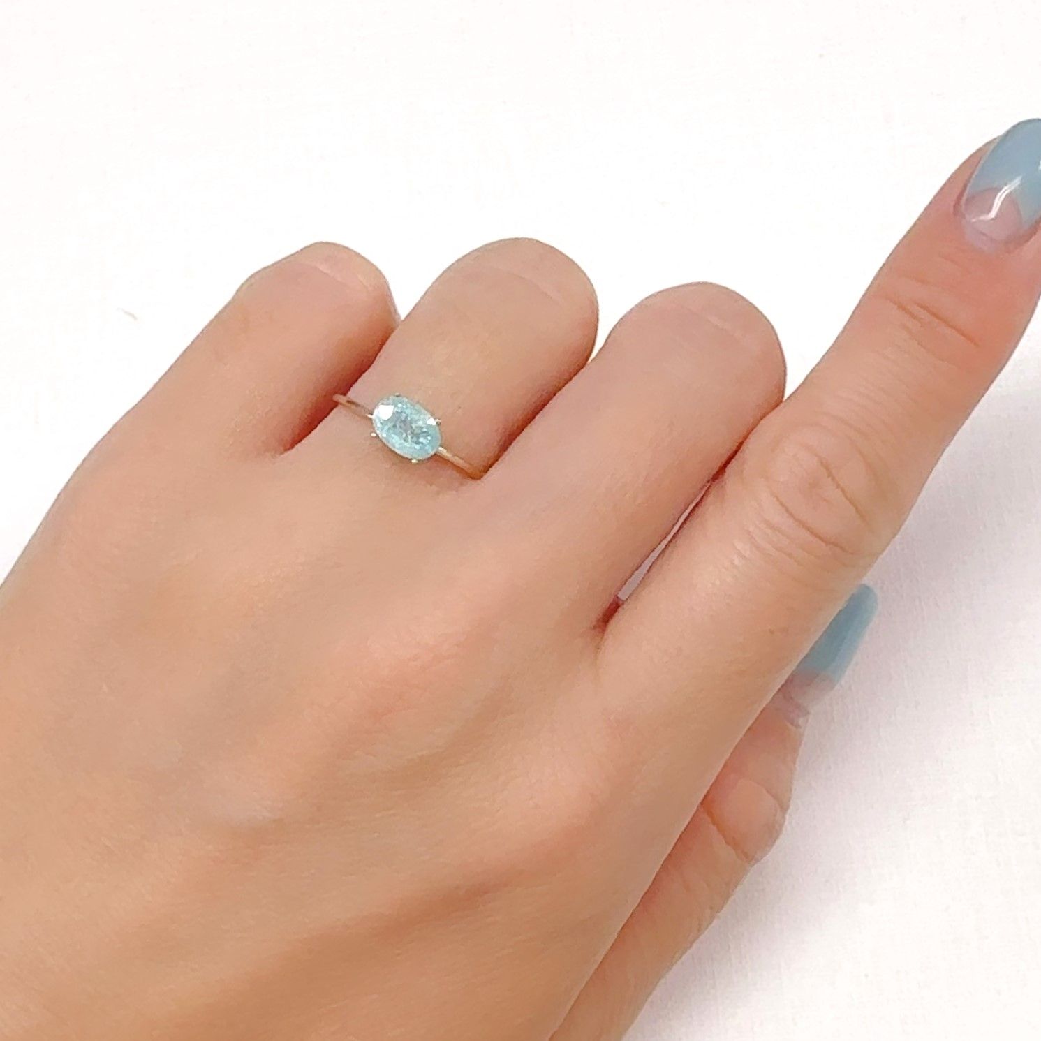 パライバトルマリン モザンビーク産 0.70ct[240928771]7.1x4.9mm前後
