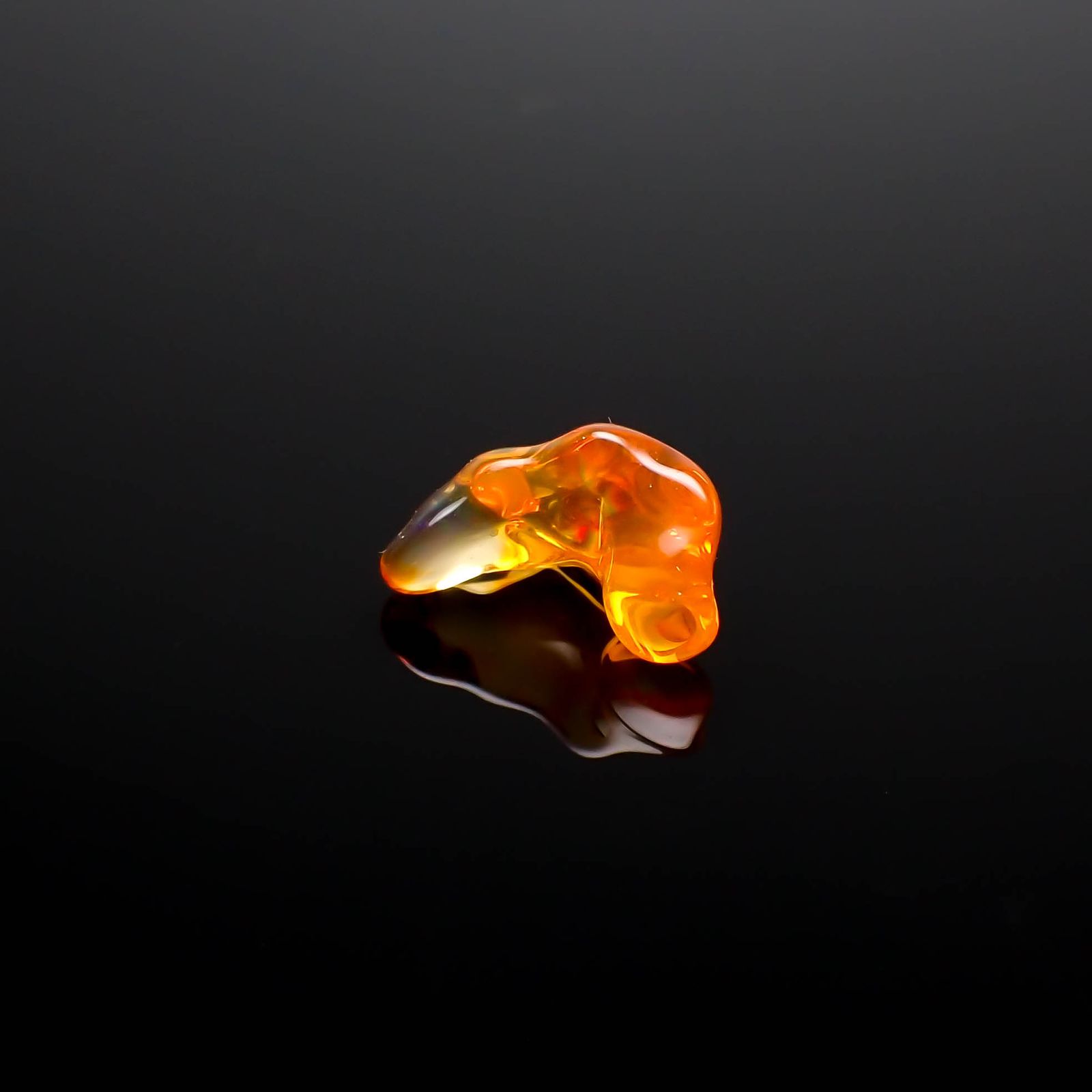 ファイヤーオパール 原石 メキシコ産 1.61ct [240125276]11.5x6.2mm前後