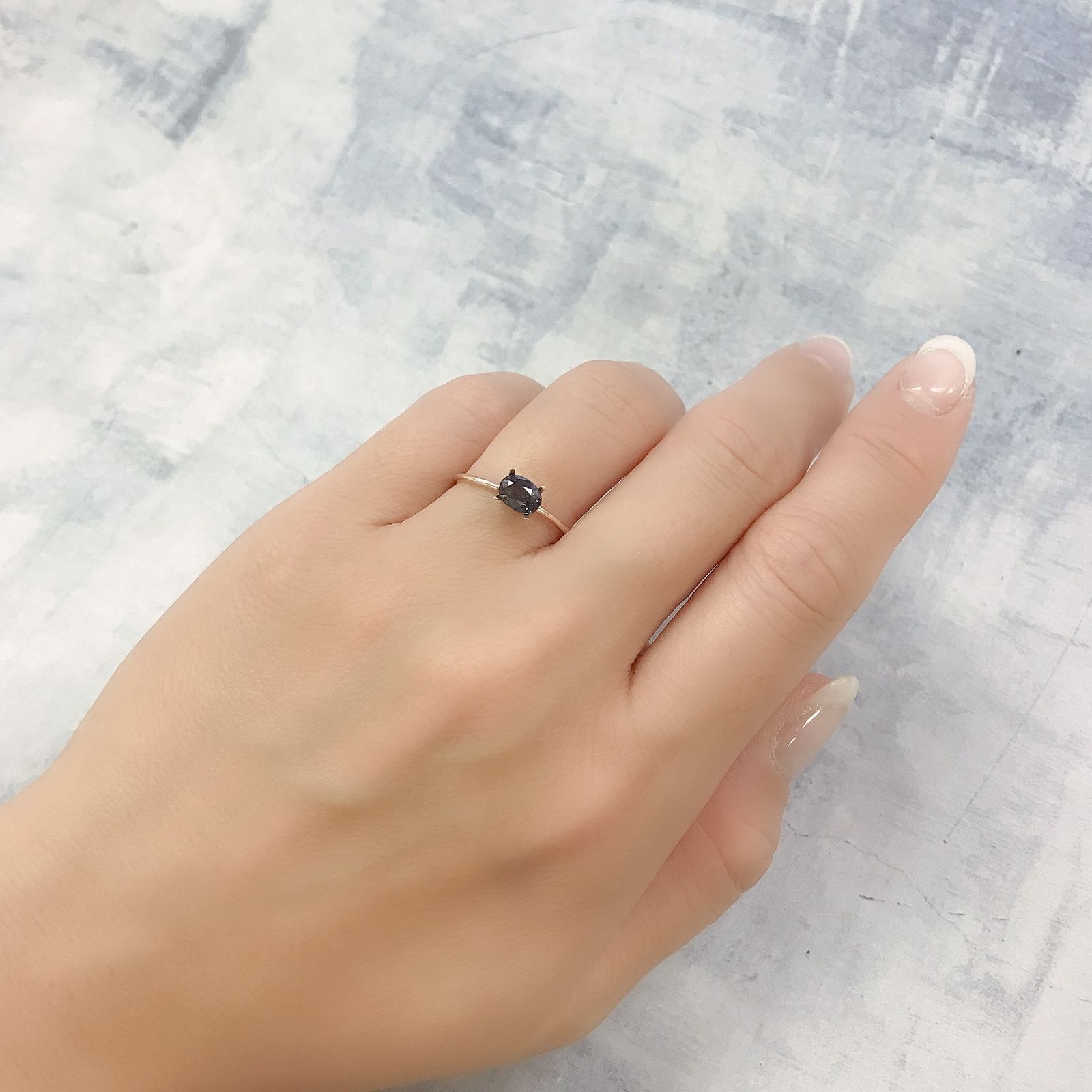 カラーチェンジガーネット アレキタイプ(宝石名ガーネット)マダガスカル・ベキリー産 0.76ct 識別済[220716944]6x4.3mm前後