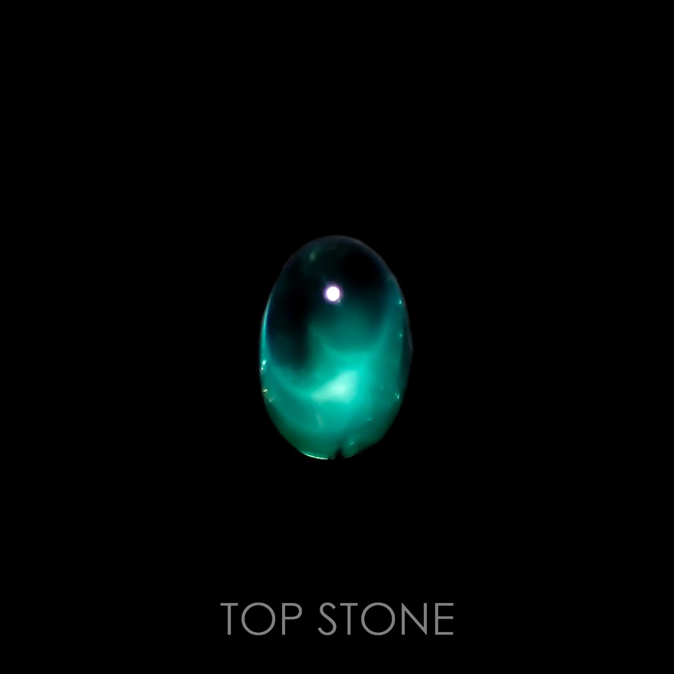 エメラルドキャッツアイ(宝石名エメラルド)コロンビア産 0.53ct 識別済[221018912]6x4mm前後