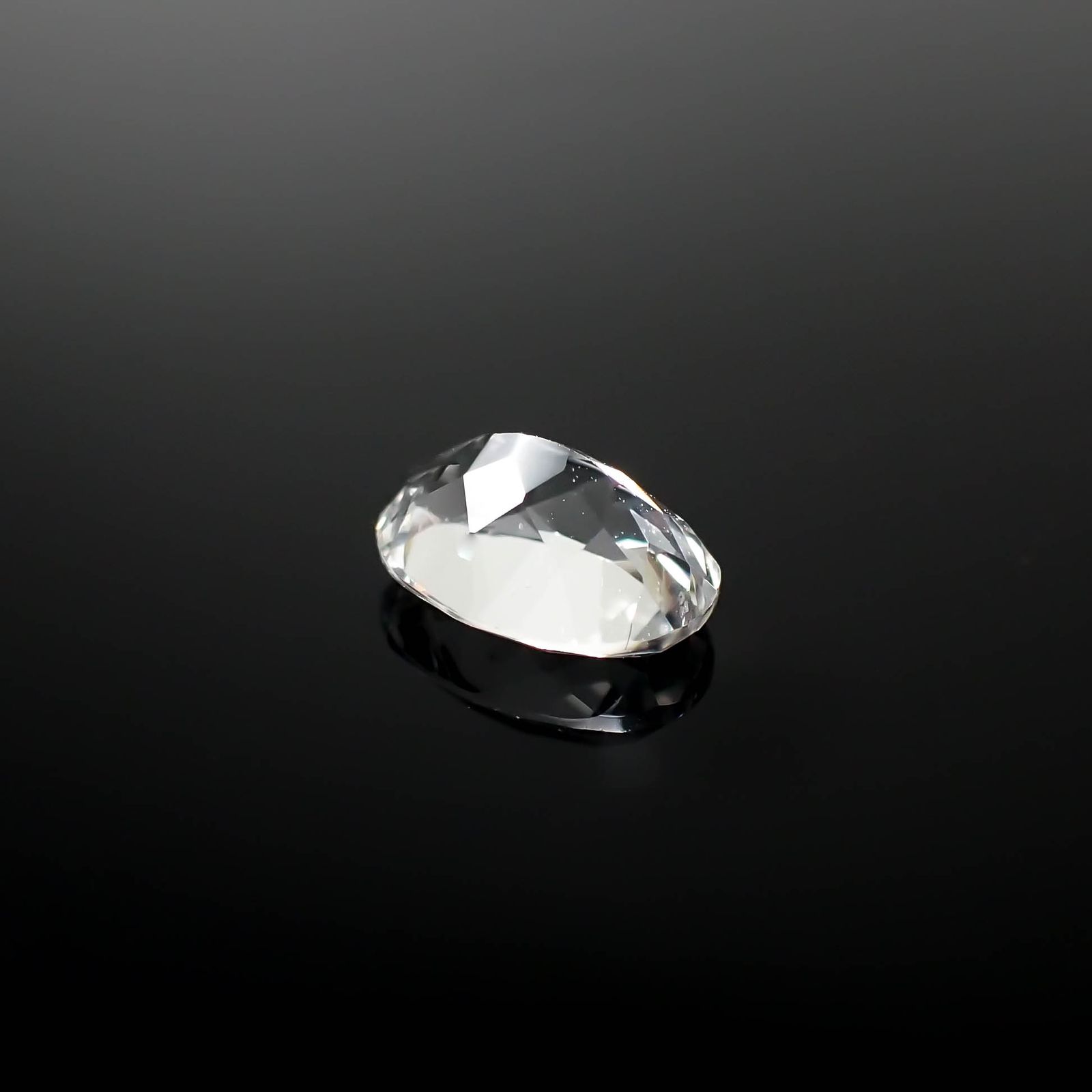ゴッシェナイト パキスタン・ヒマラヤ産 0.73ct[240527456]7.1x5mm前後