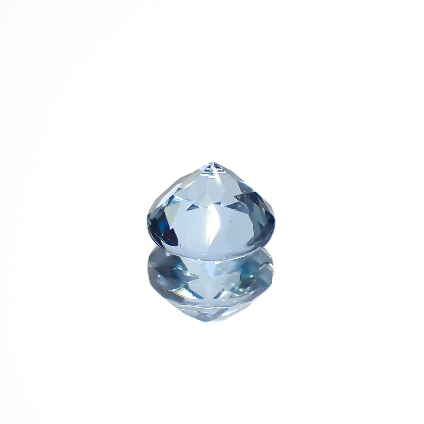 アクアマリン(宝石名アクアマリン)モザンビーク産 0.43ct 識別済[220817392]5x5mm前後