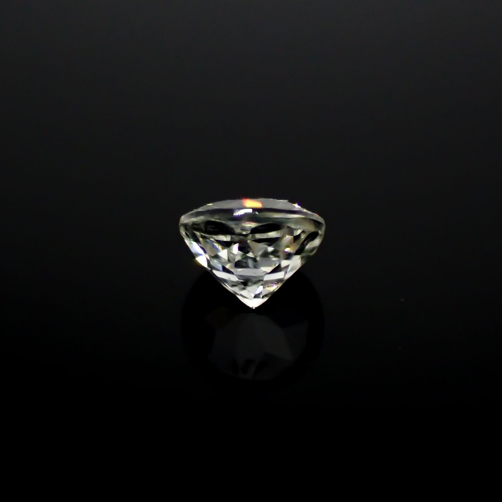 リューコガーネット ビルマ産 0.19ct[240728483]3.3x3.3mm前後