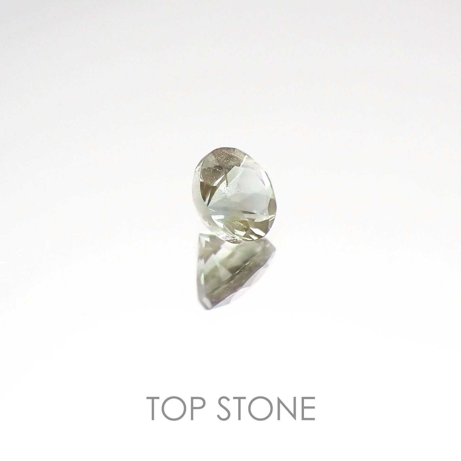 バイカラーオレゴンサンストーン アメリカ産 ルース 0.52ct[20107100]5×5mm前後