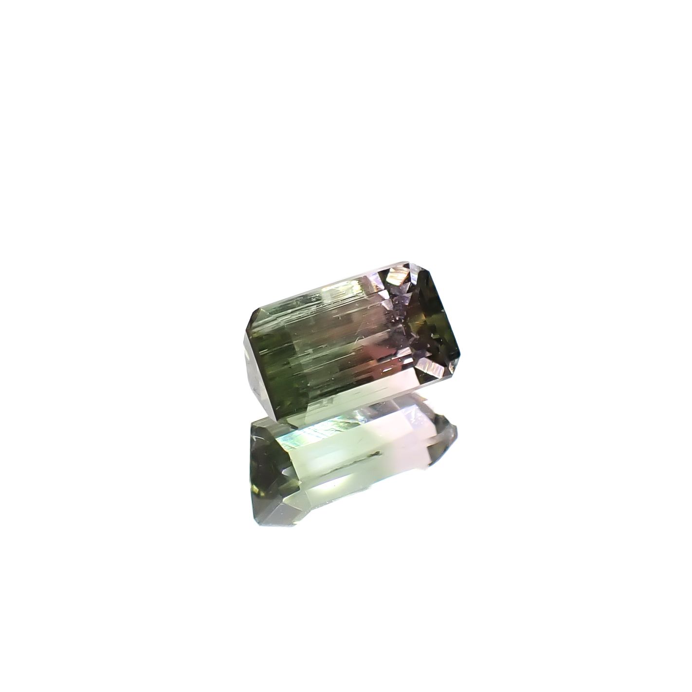 バイカラートルマリン アフガニスタン産 0.73ct[240929143]6.4x3.7mm前後